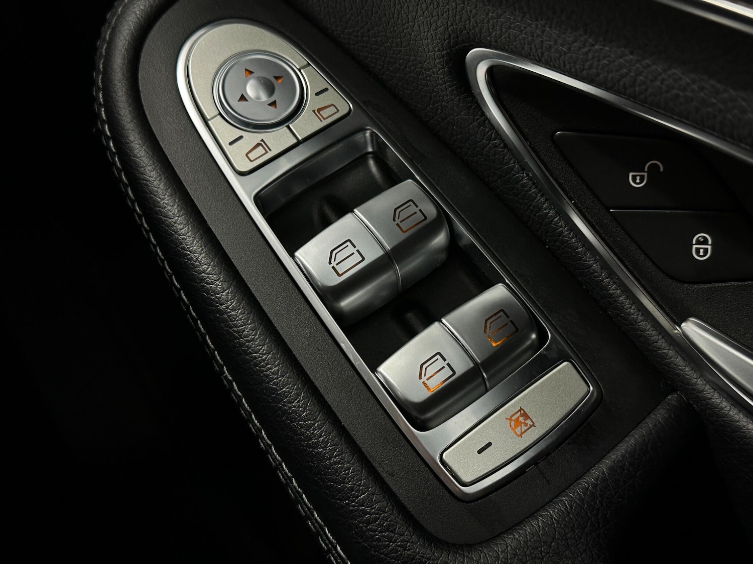 Used Mercedes-Benz C Class 2018 for sale - 77162905: Photo 18