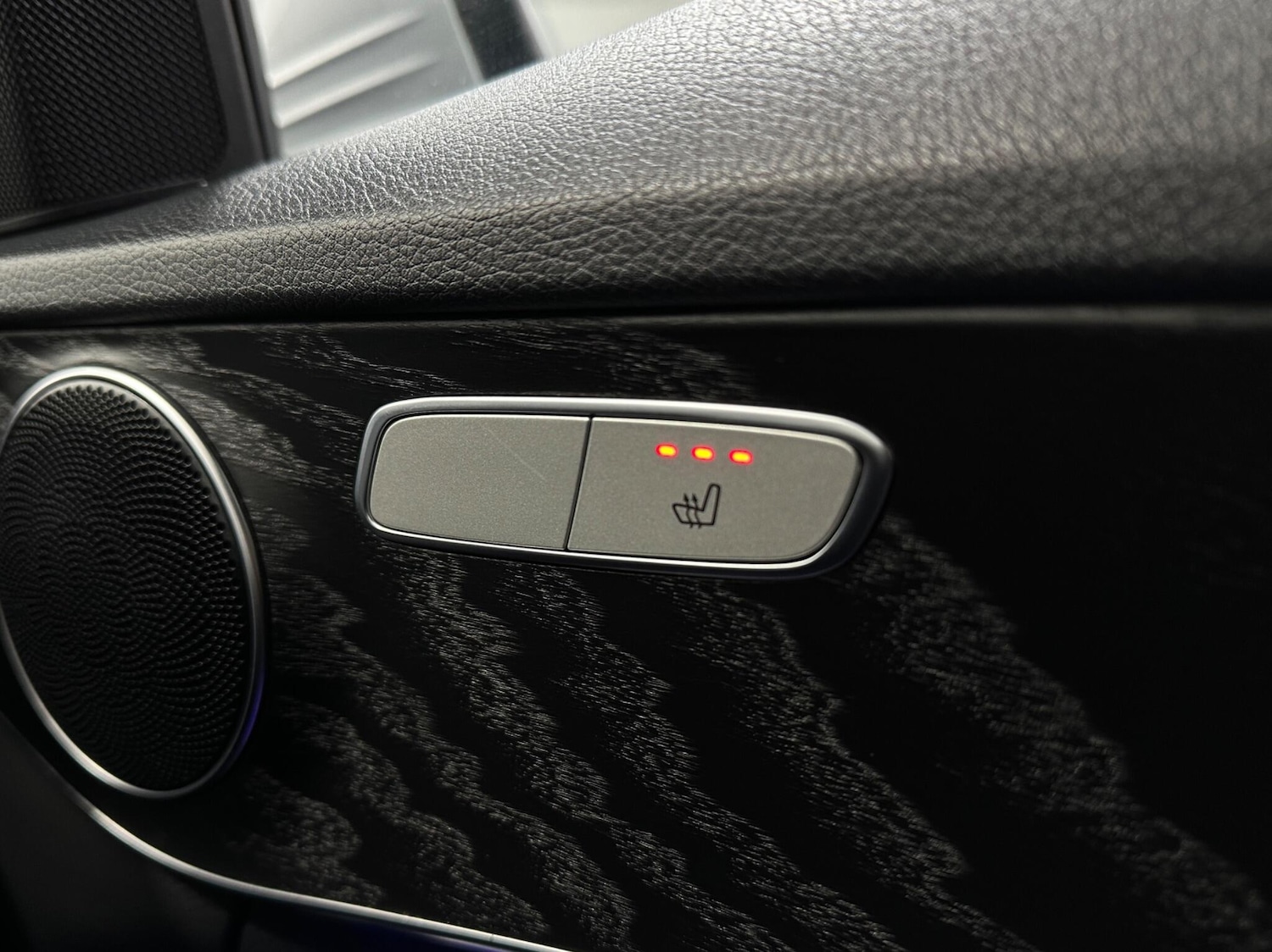 Used Mercedes-Benz C Class 2018 for sale - 77162905: Photo 19