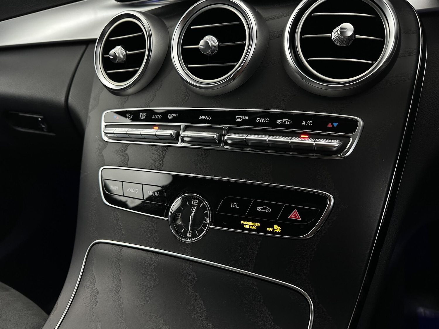 Used Mercedes-Benz C Class 2018 for sale - 77162905: Photo 22