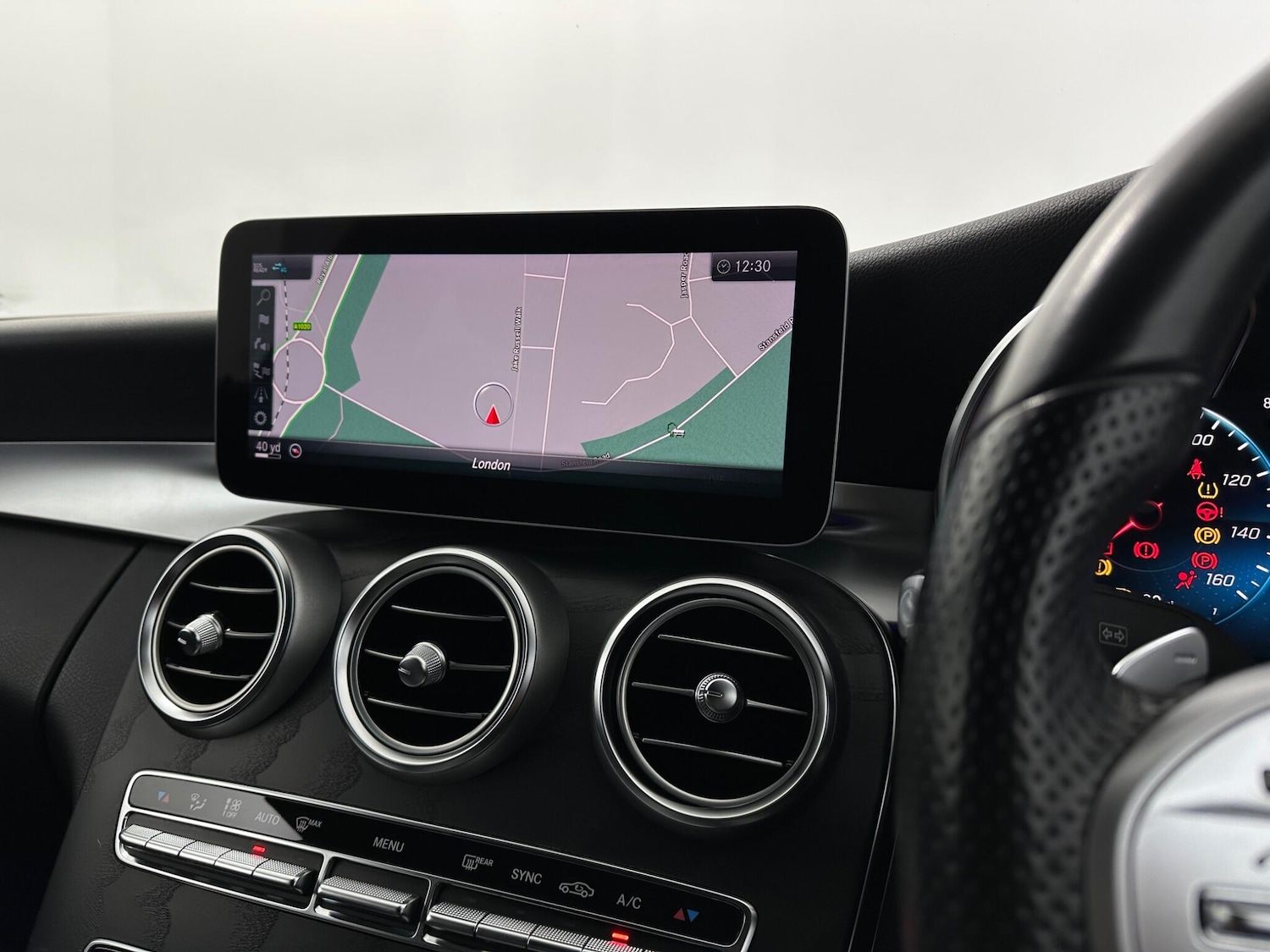 Used Mercedes-Benz C Class 2018 for sale - 77162905: Photo 23