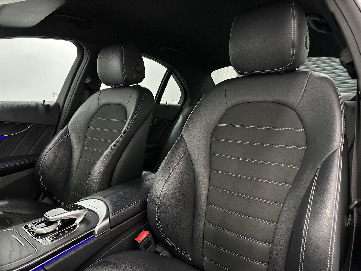 Used Mercedes-Benz C Class 2018 for sale - 77162905: Photo 36