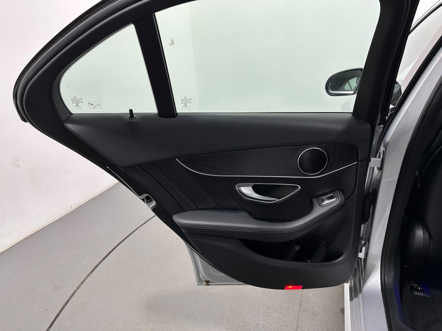 Used Mercedes-Benz C Class 2018 for sale - 77162905: Photo 40