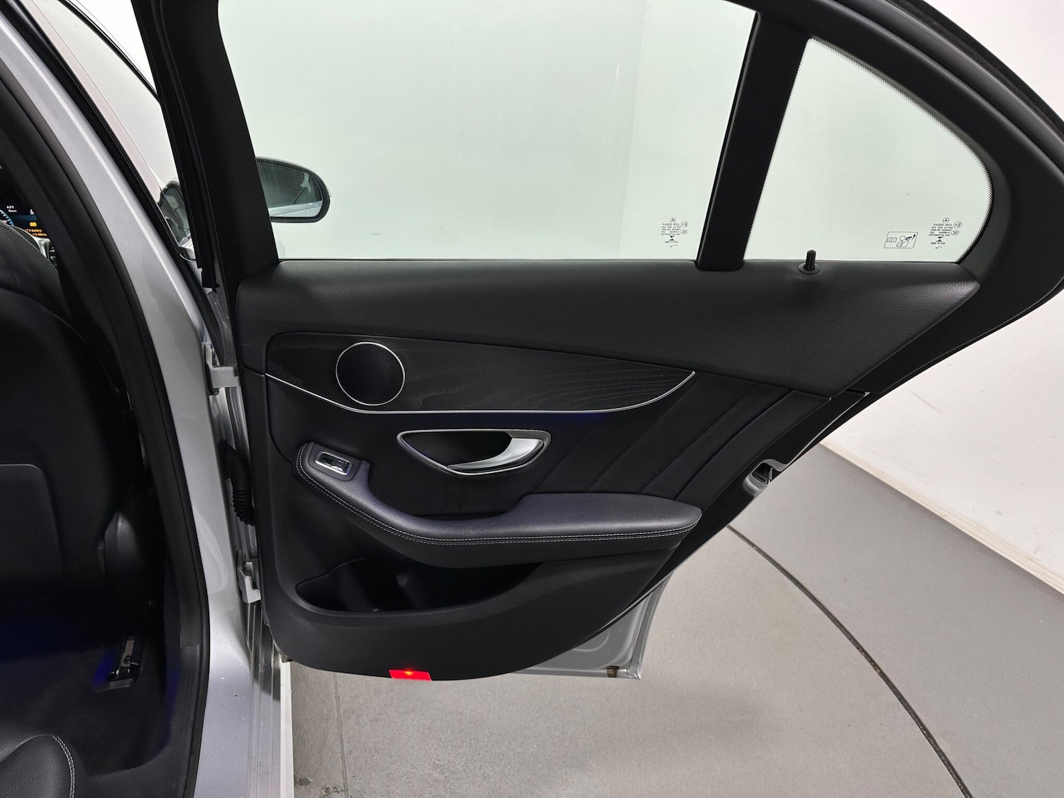 Used Mercedes-Benz C Class 2018 for sale - 77162905: Photo 43