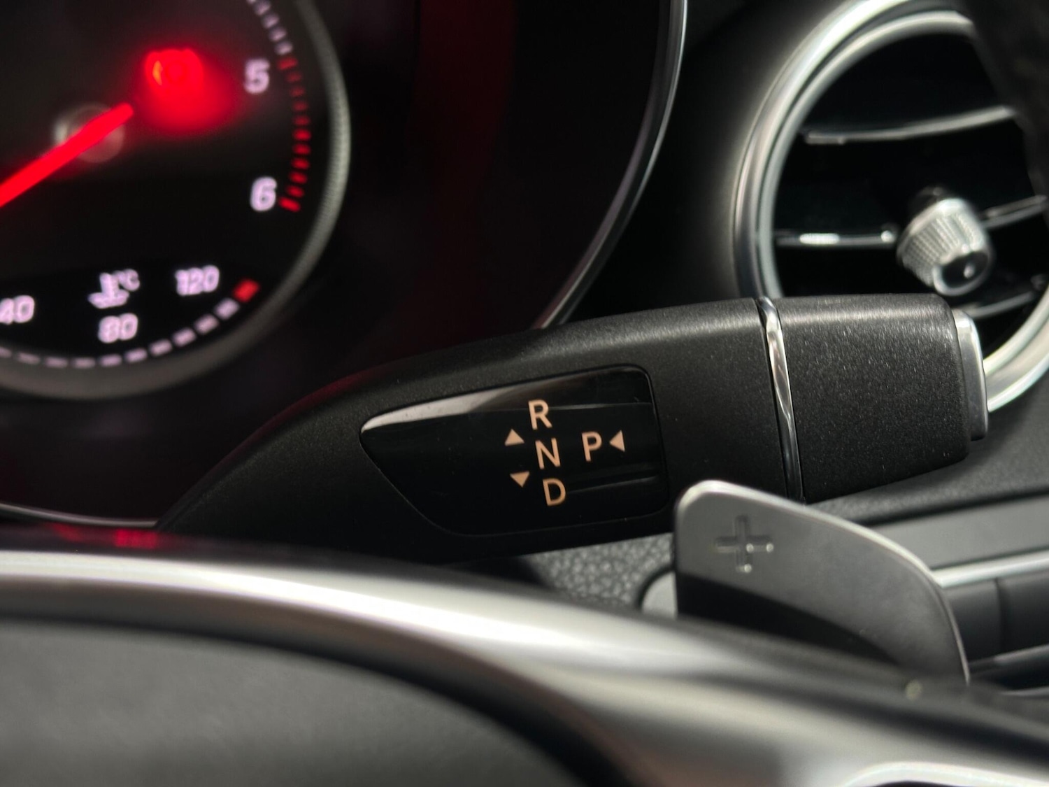 Used Mercedes-Benz C Class 2018 for sale - 77230194: Photo 16