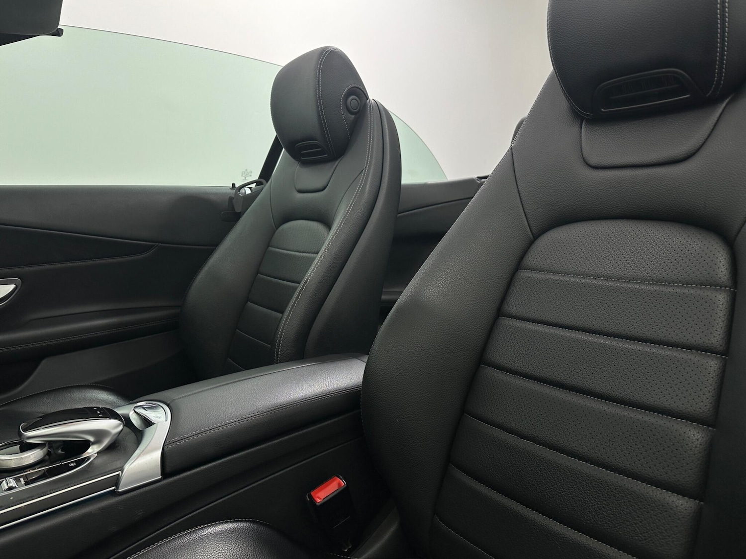 Used Mercedes-Benz C Class 2018 for sale - 77230194: Photo 38