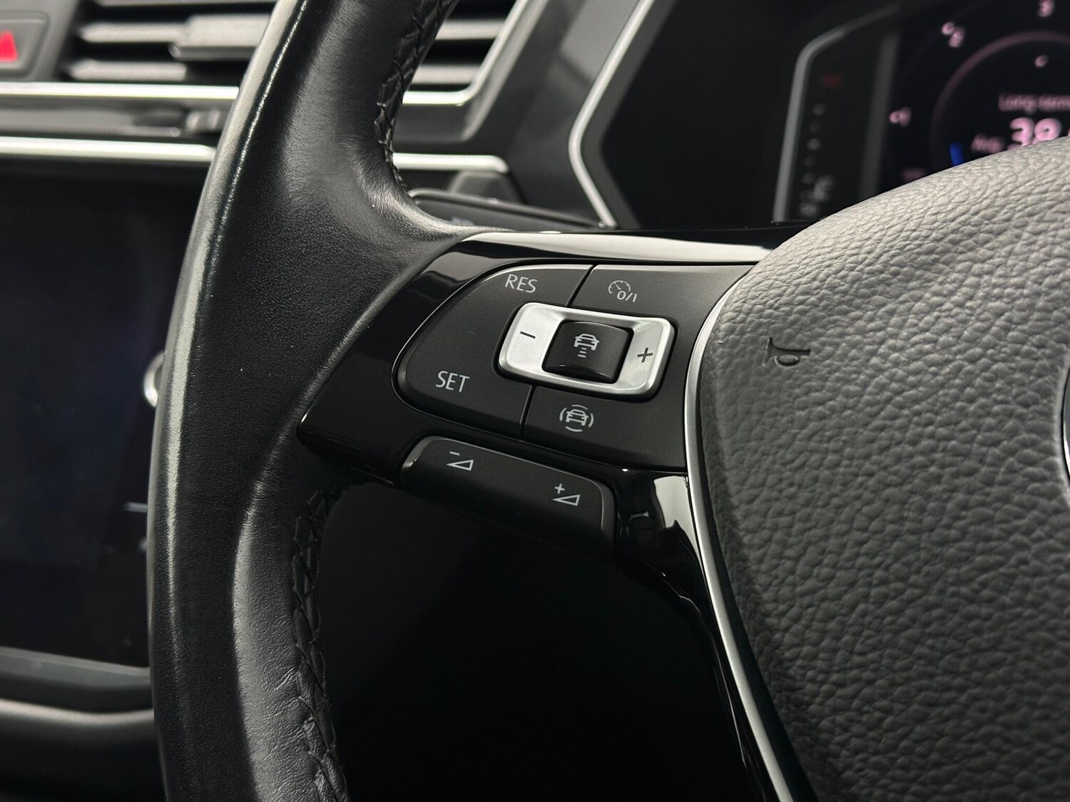 Used Volkswagen Tiguan for sale - 78020311: Photo 14