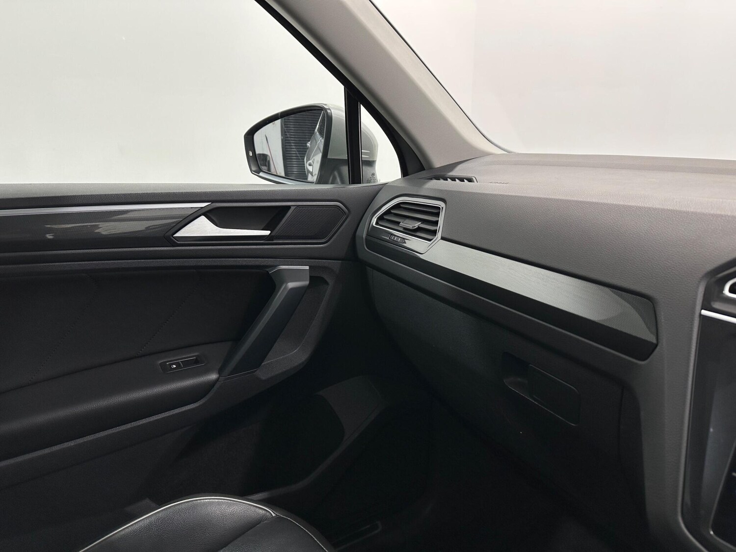 Used Volkswagen Tiguan for sale - 78020311: Photo 27