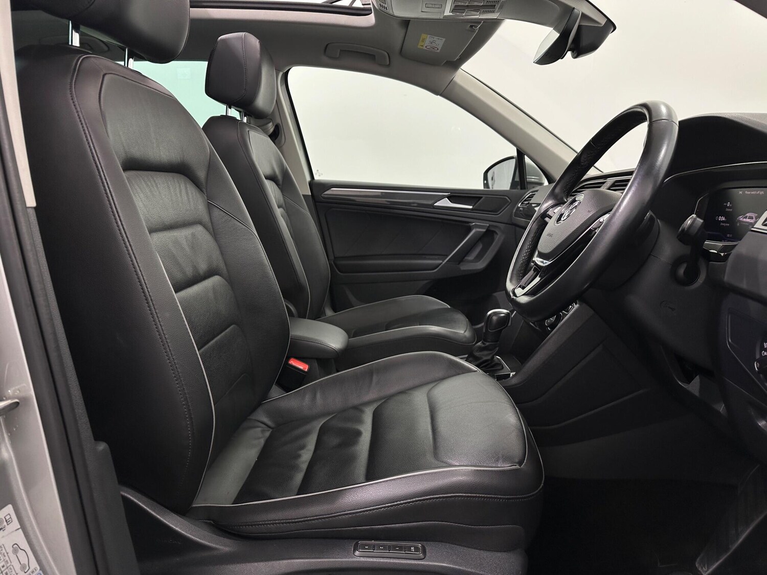 Used Volkswagen Tiguan for sale - 78020311: Photo 31