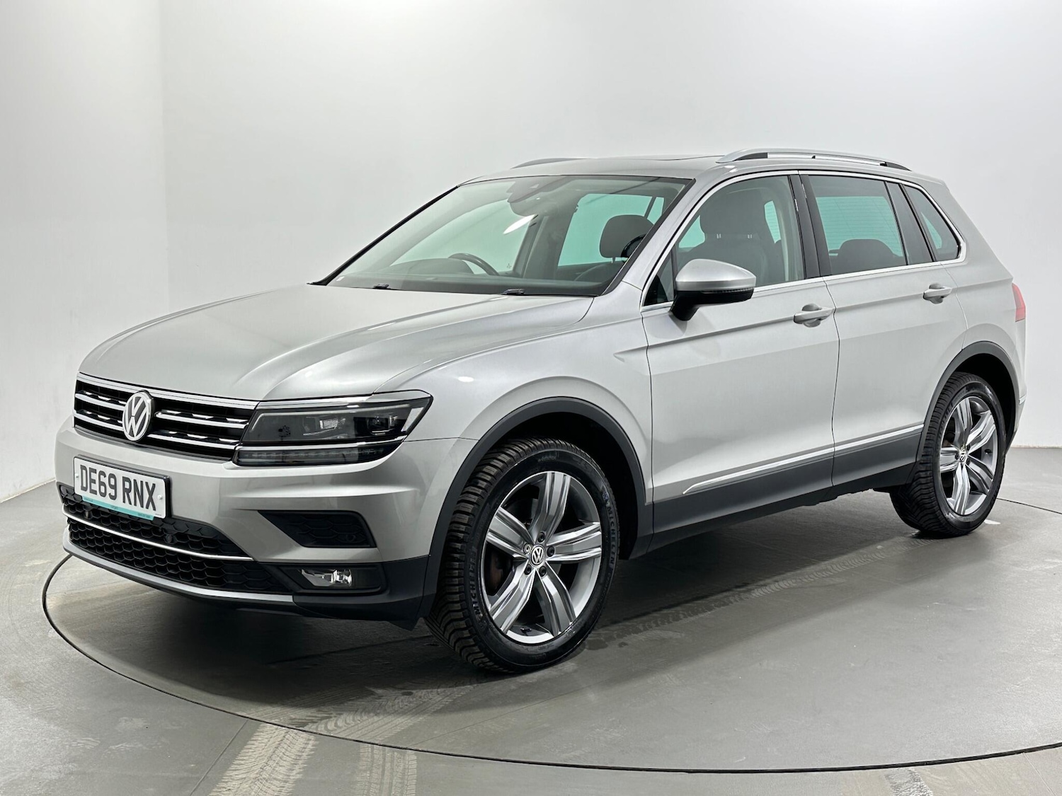 Used Volkswagen Tiguan for sale - 78020311: Photo 4