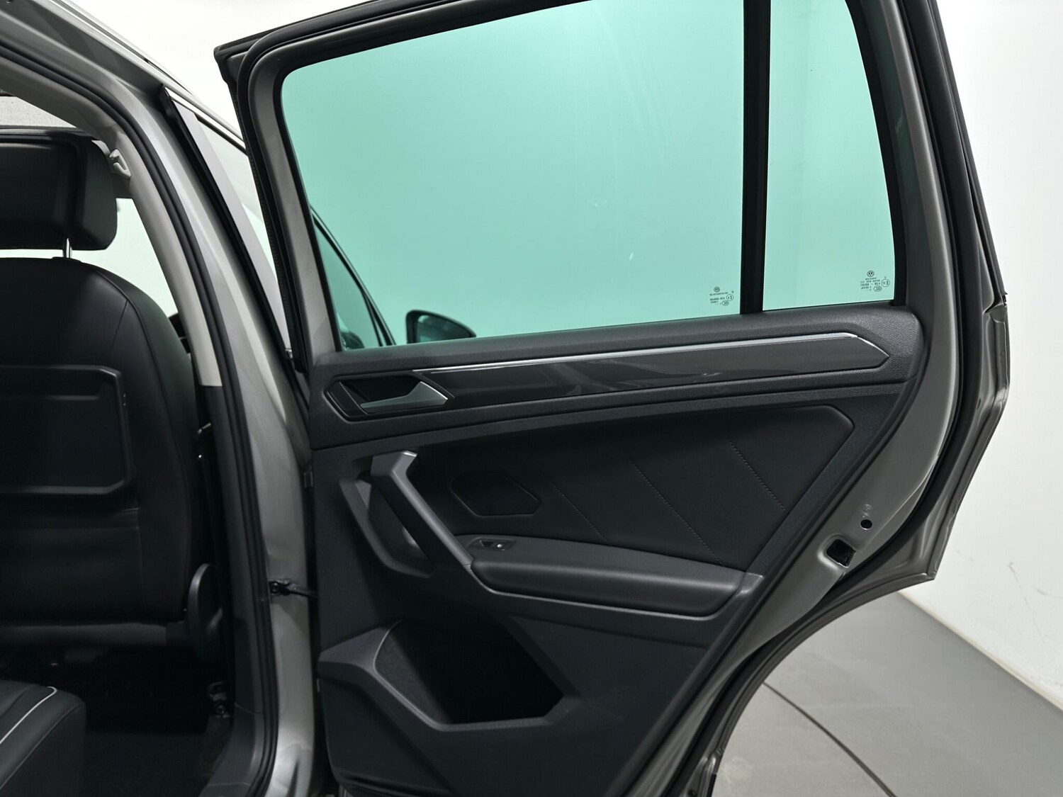 Used Volkswagen Tiguan for sale - 78020311: Photo 44