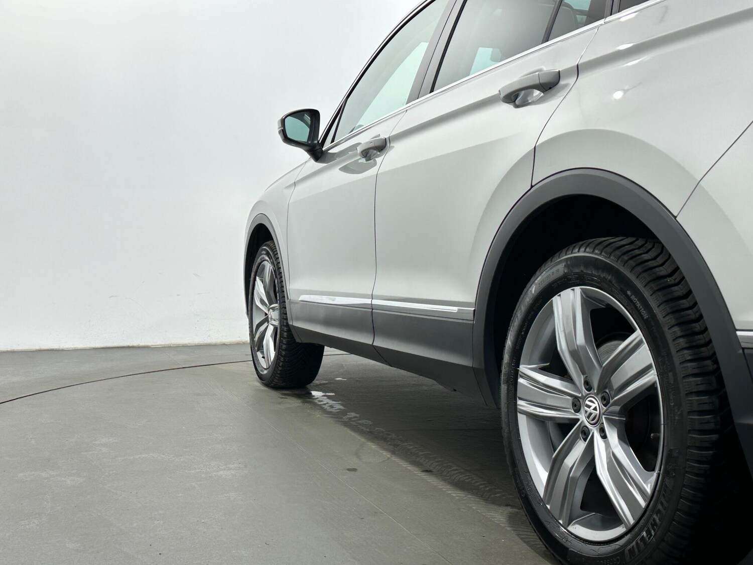Used Volkswagen Tiguan for sale - 78020311: Photo 51