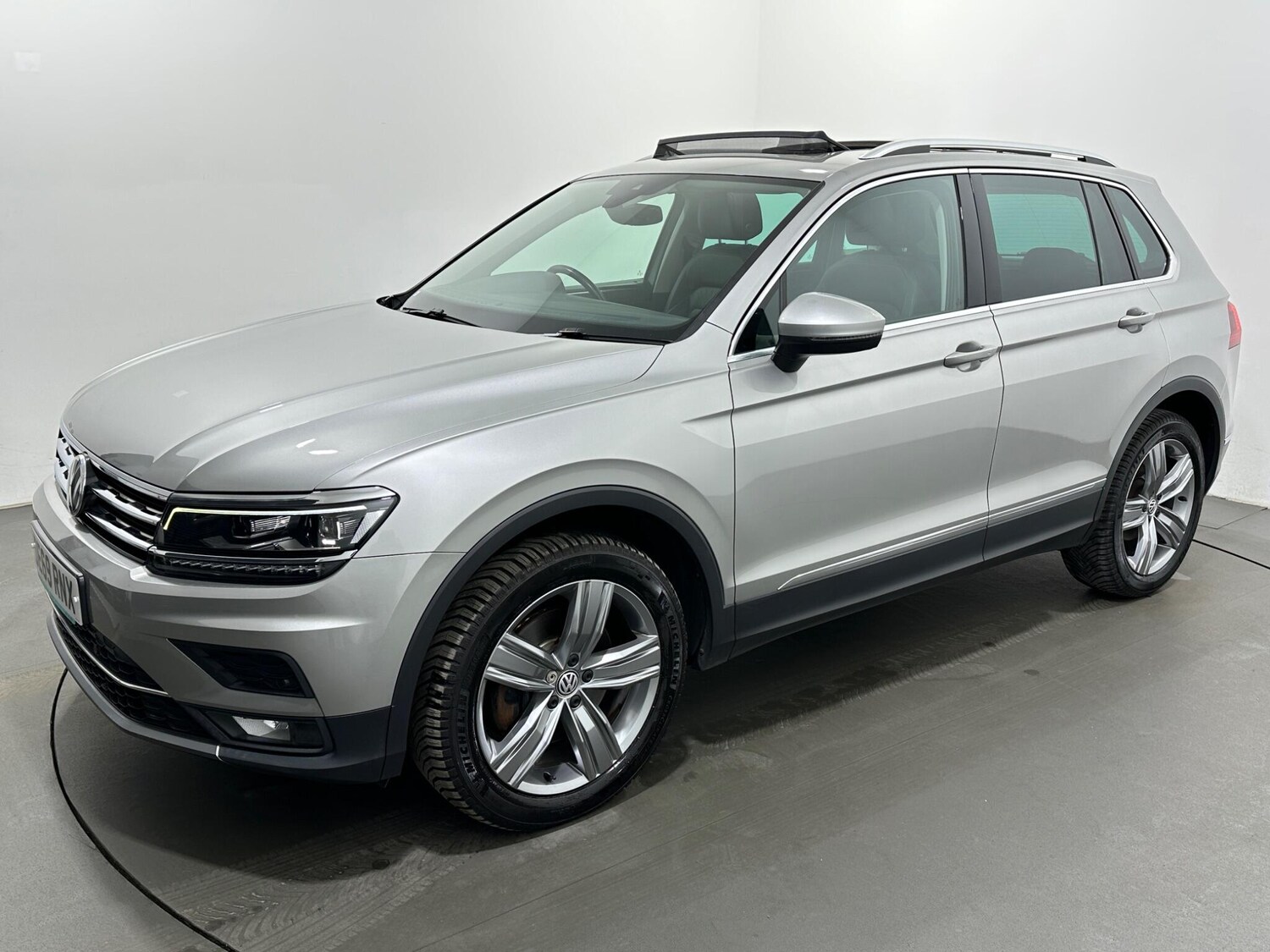 Used Volkswagen Tiguan for sale - 78020311: Photo 55