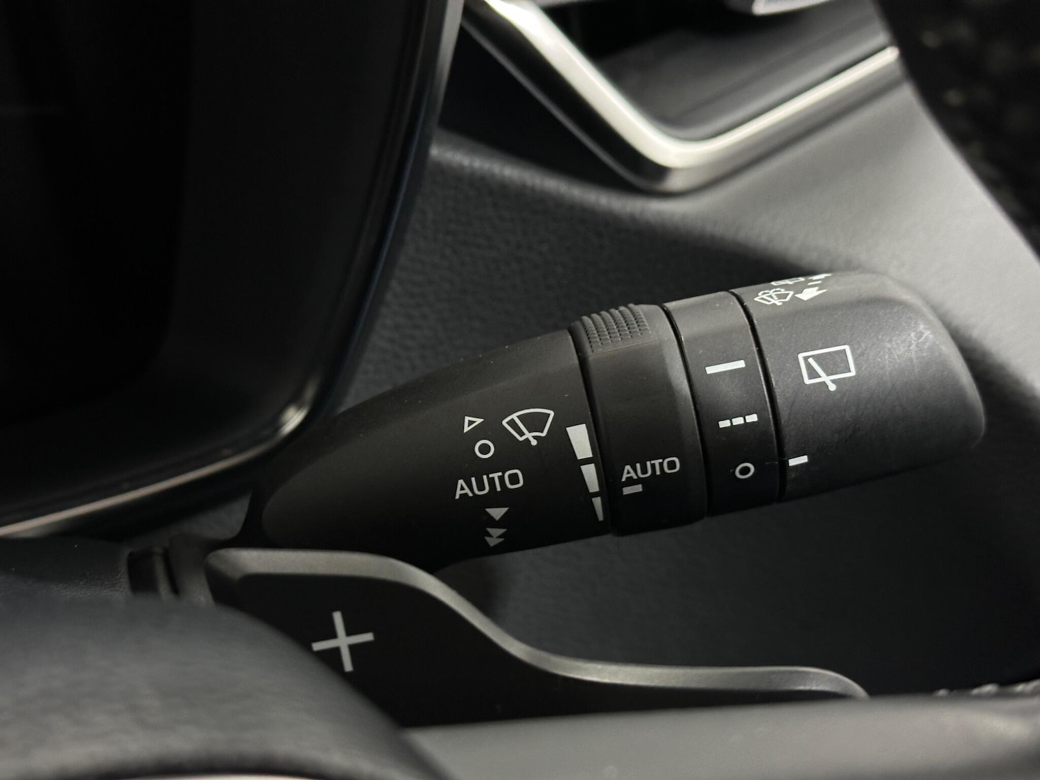 Used Toyota Corolla 2019 for sale - 76878475: Photo 15