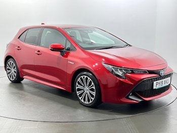 2019 (19) - 2.0 VVT-i Hybrid Design 5dr CVT