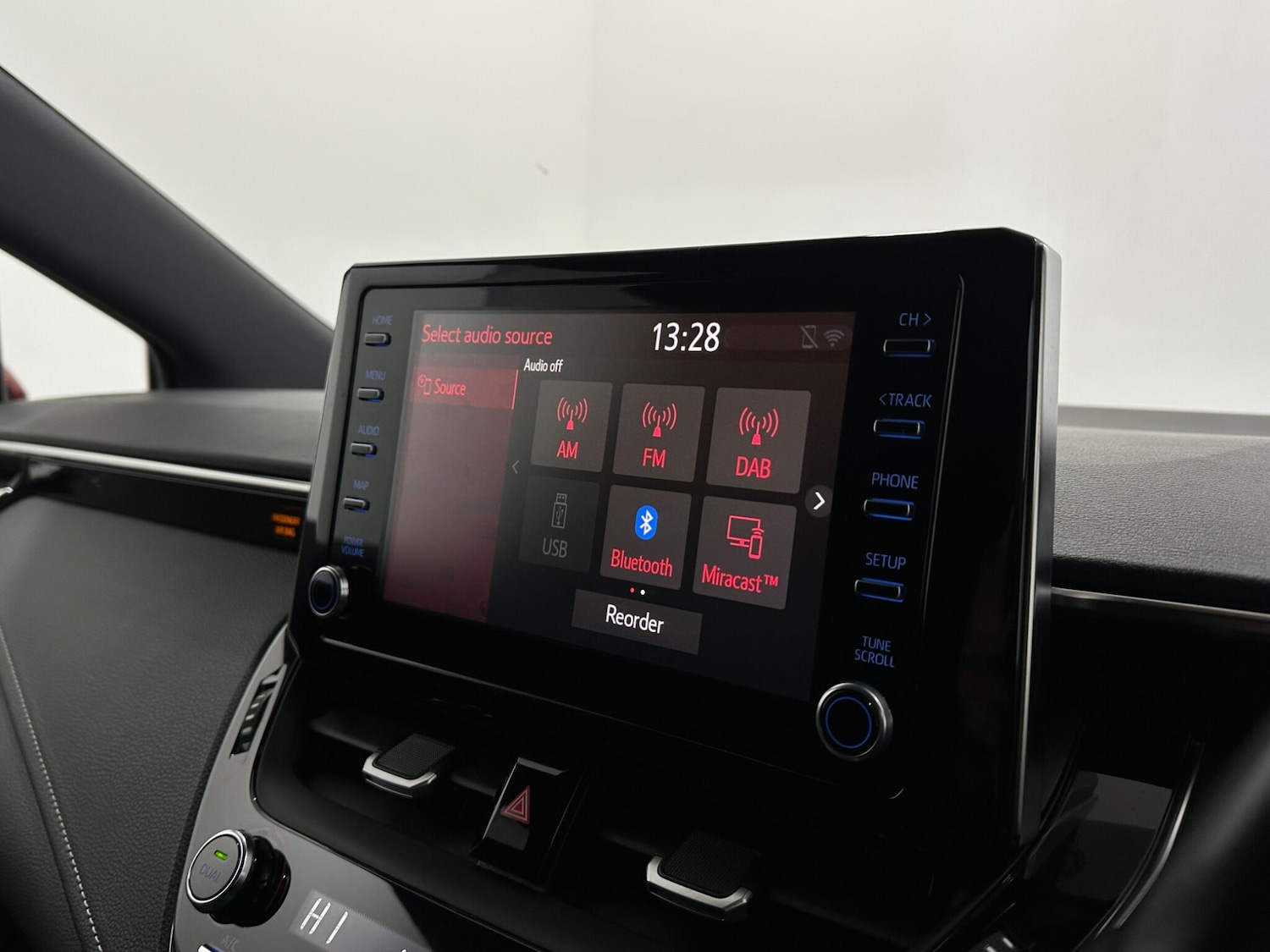 Used Toyota Corolla 2019 for sale - 76878475: Photo 24