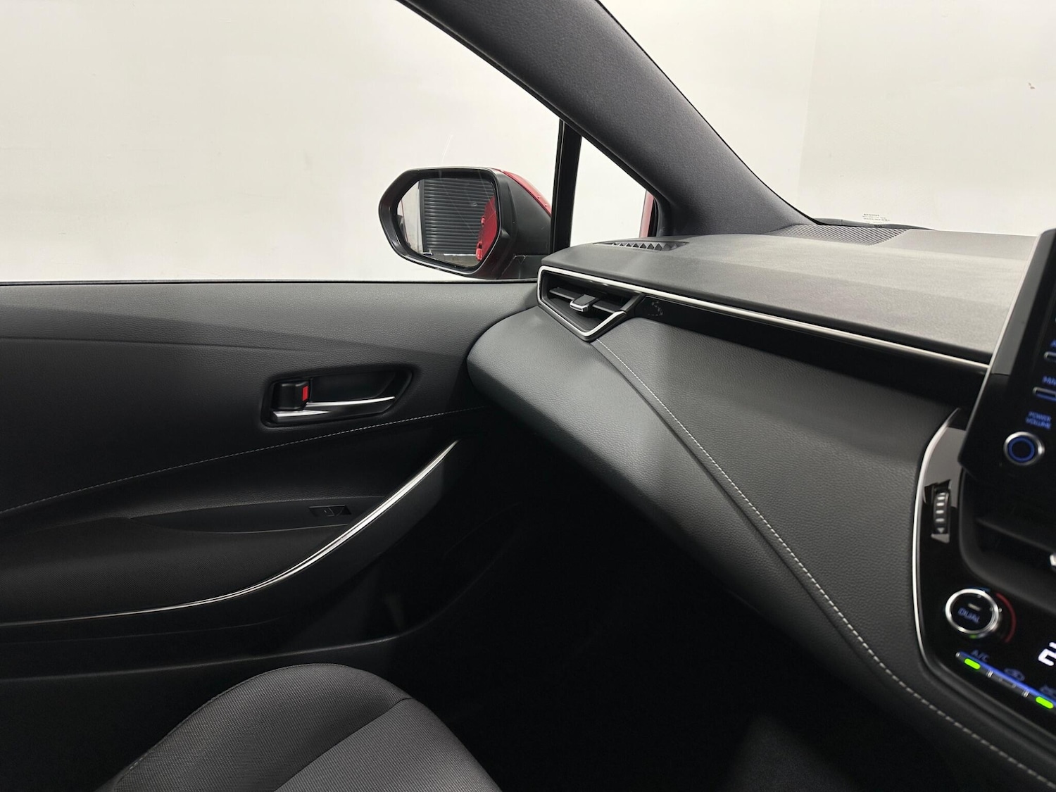 Used Toyota Corolla 2019 for sale - 76878475: Photo 25