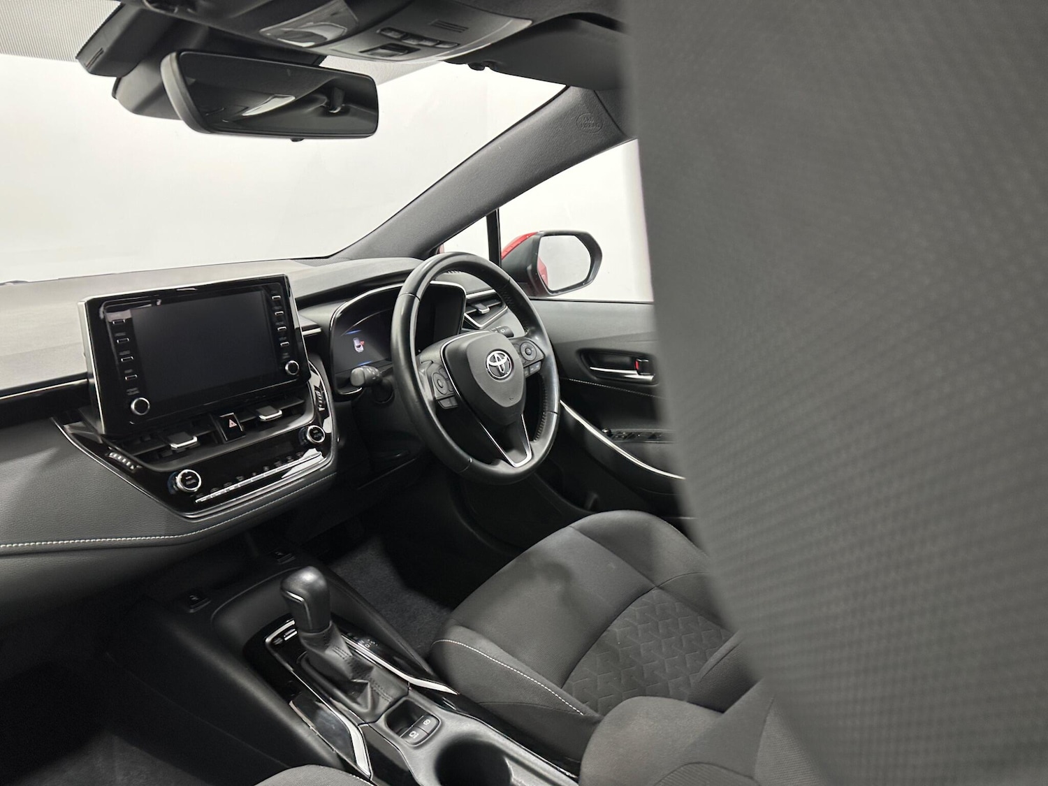 Used Toyota Corolla 2019 for sale - 76878475: Photo 27