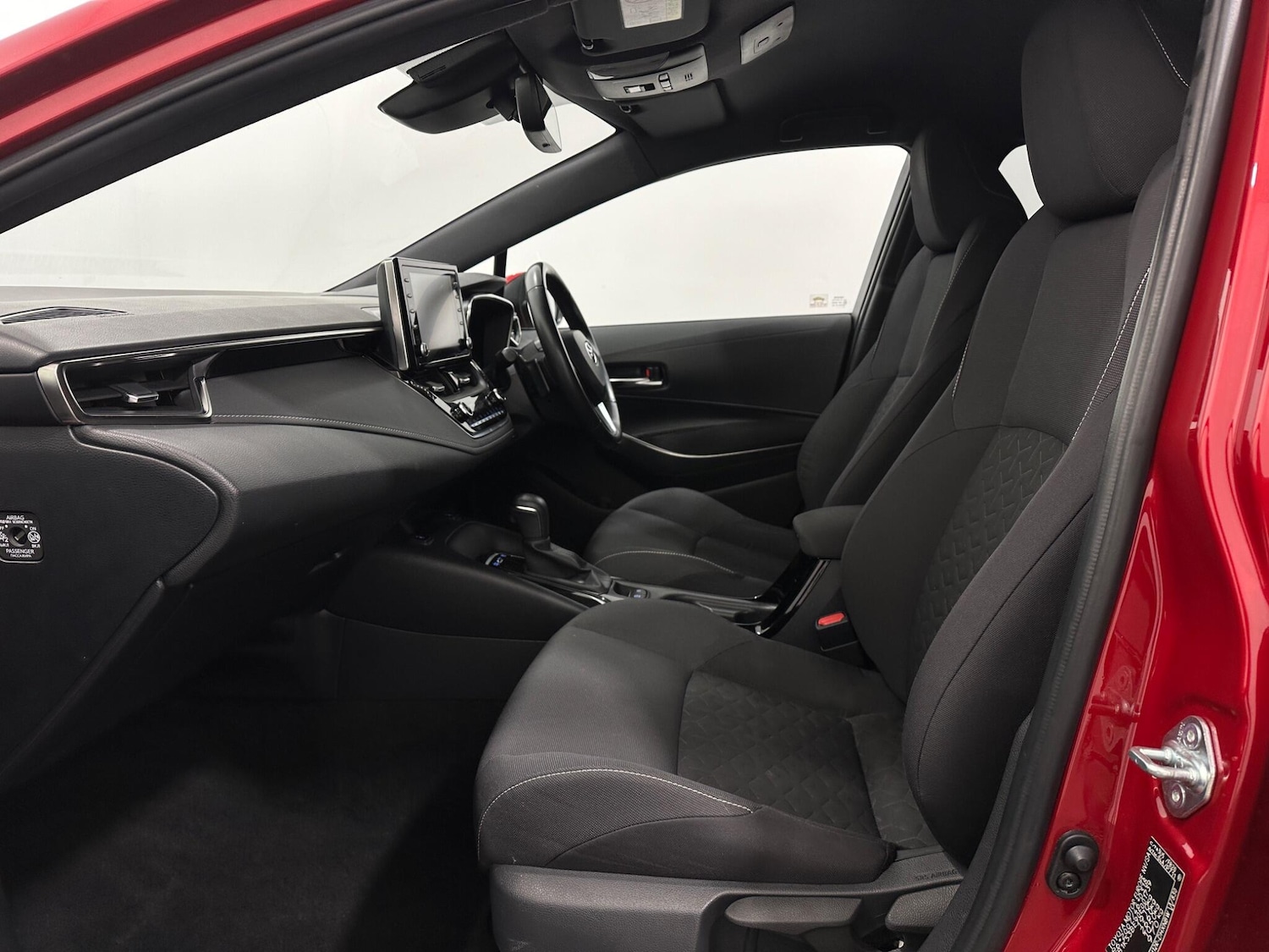 Used Toyota Corolla 2019 for sale - 76878475: Photo 32