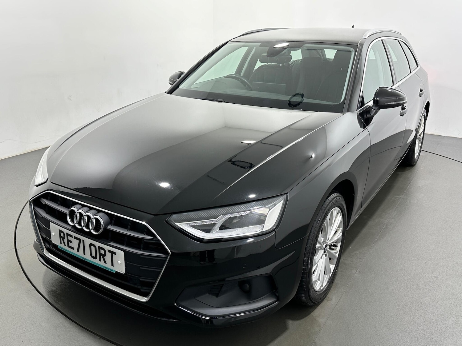 Used Audi A4 Avant for sale - 77424930: Photo 54