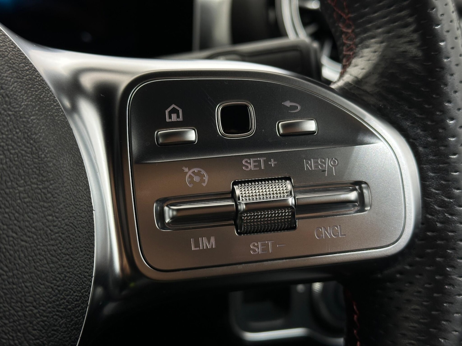 Used Mercedes-Benz CLA 2019 for sale - 76878915: Photo 14