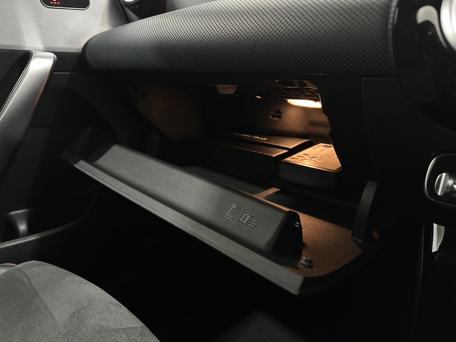 Used Mercedes-Benz CLA 2019 for sale - 76878915: Photo 28