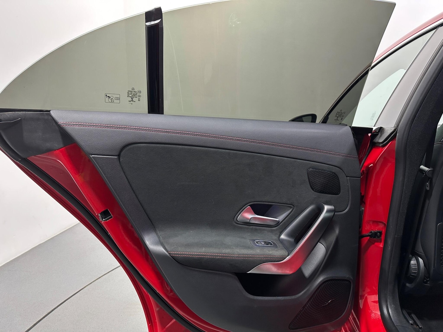 Used Mercedes-Benz CLA 2019 for sale - 76878915: Photo 41