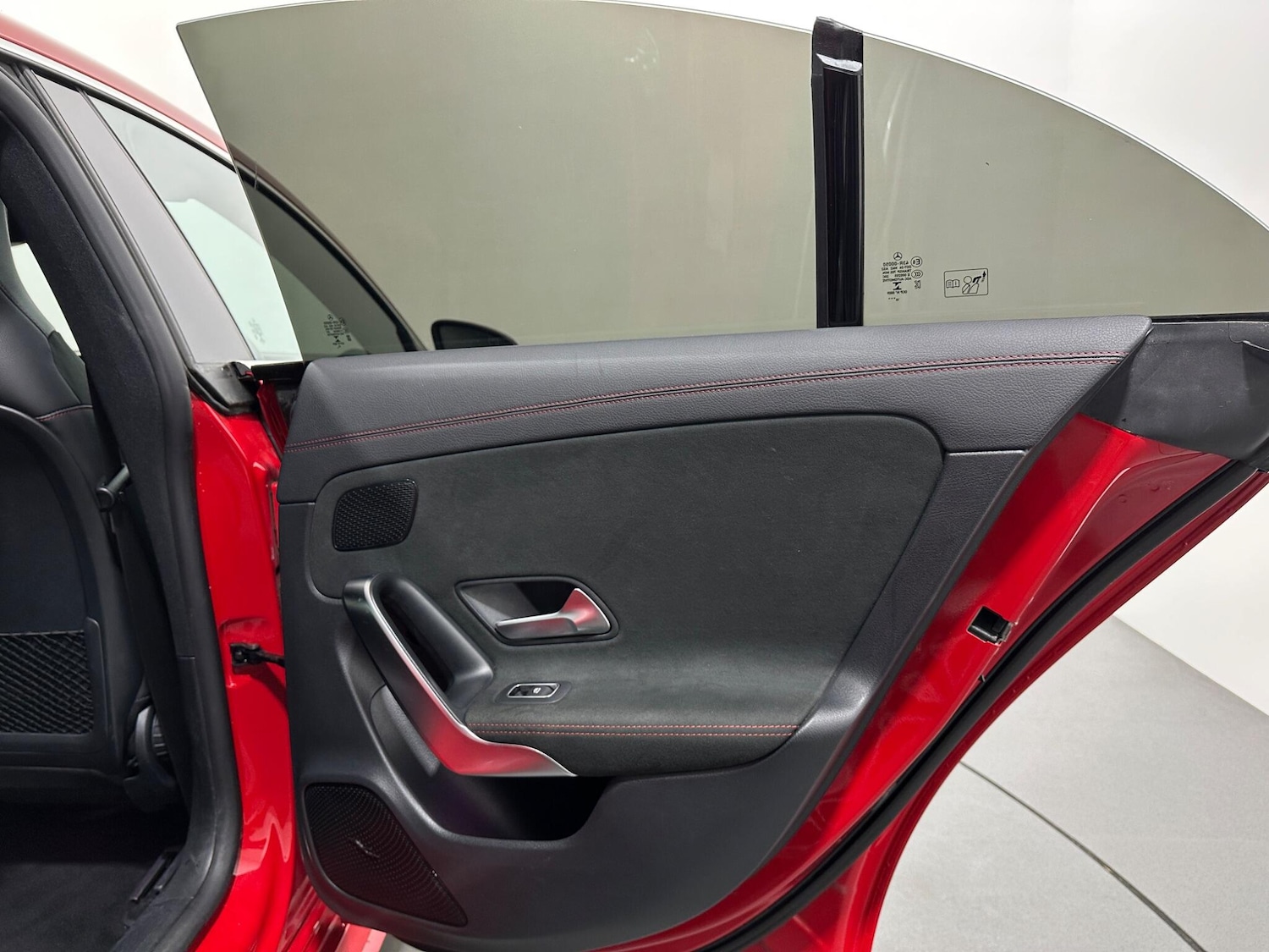 Used Mercedes-Benz CLA 2019 for sale - 76878915: Photo 44