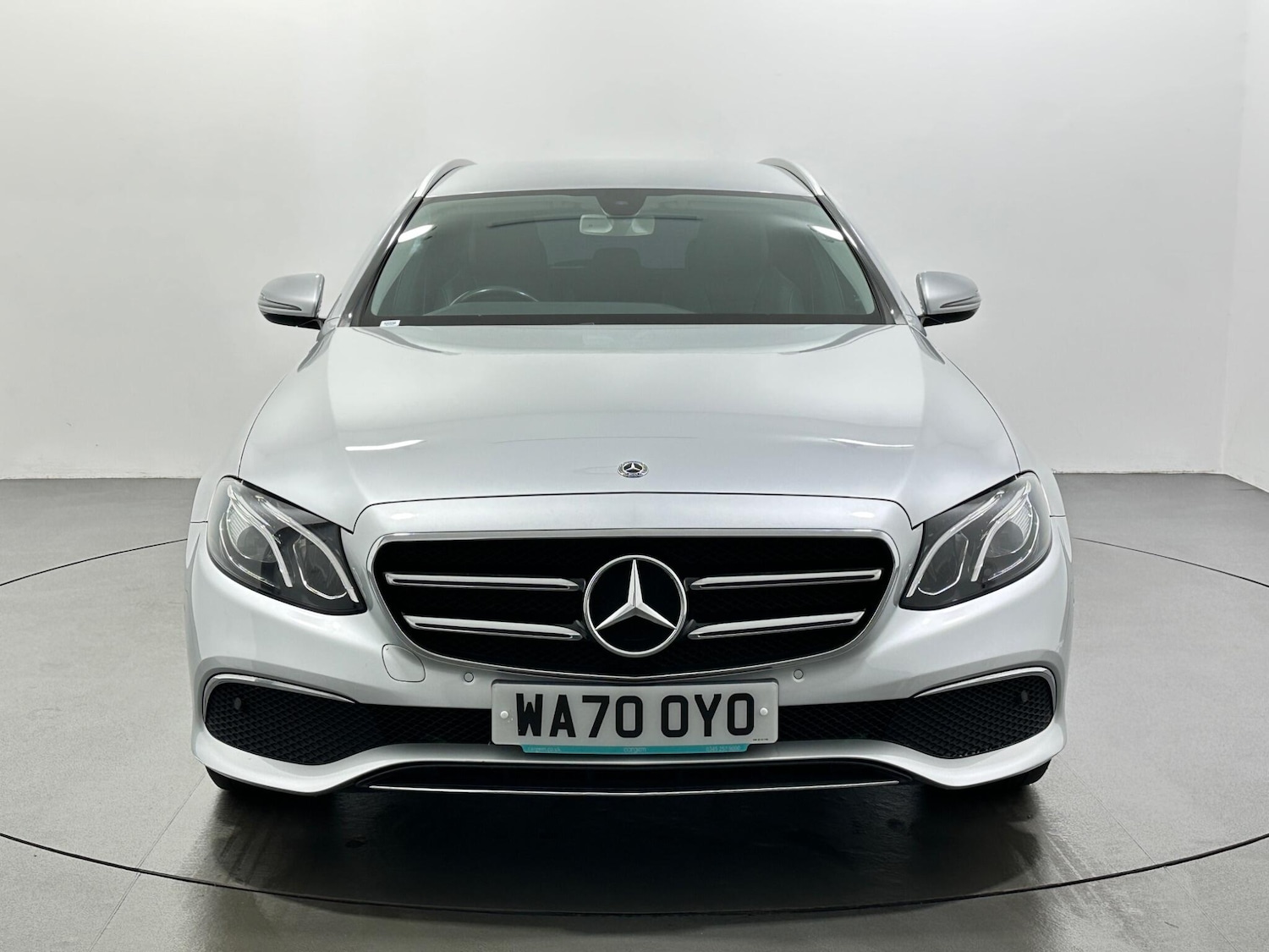 Used Mercedes-Benz E Class 2020 for sale - 76953220: Photo 3