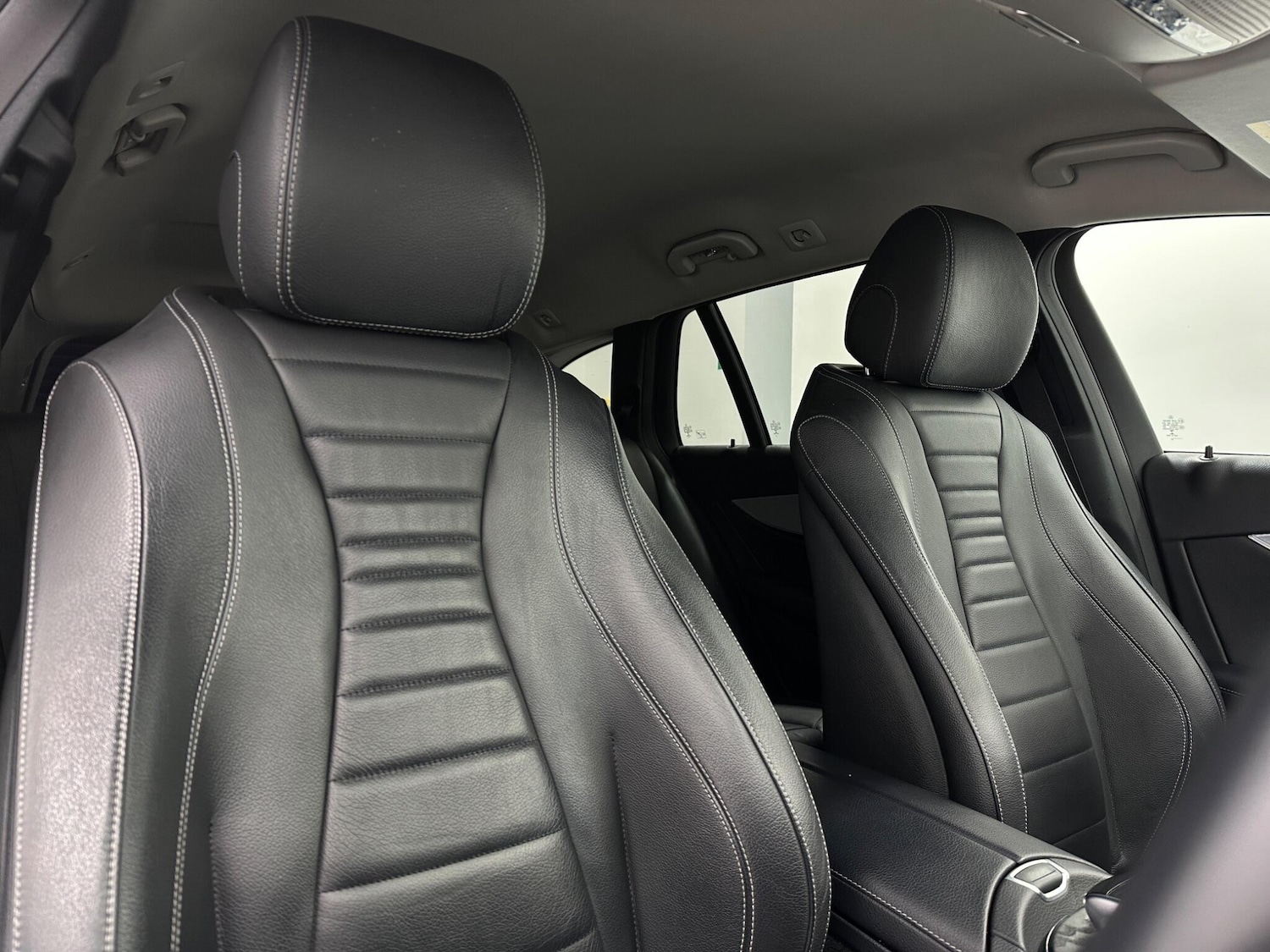 Used Mercedes-Benz E Class 2020 for sale - 76953220: Photo 32