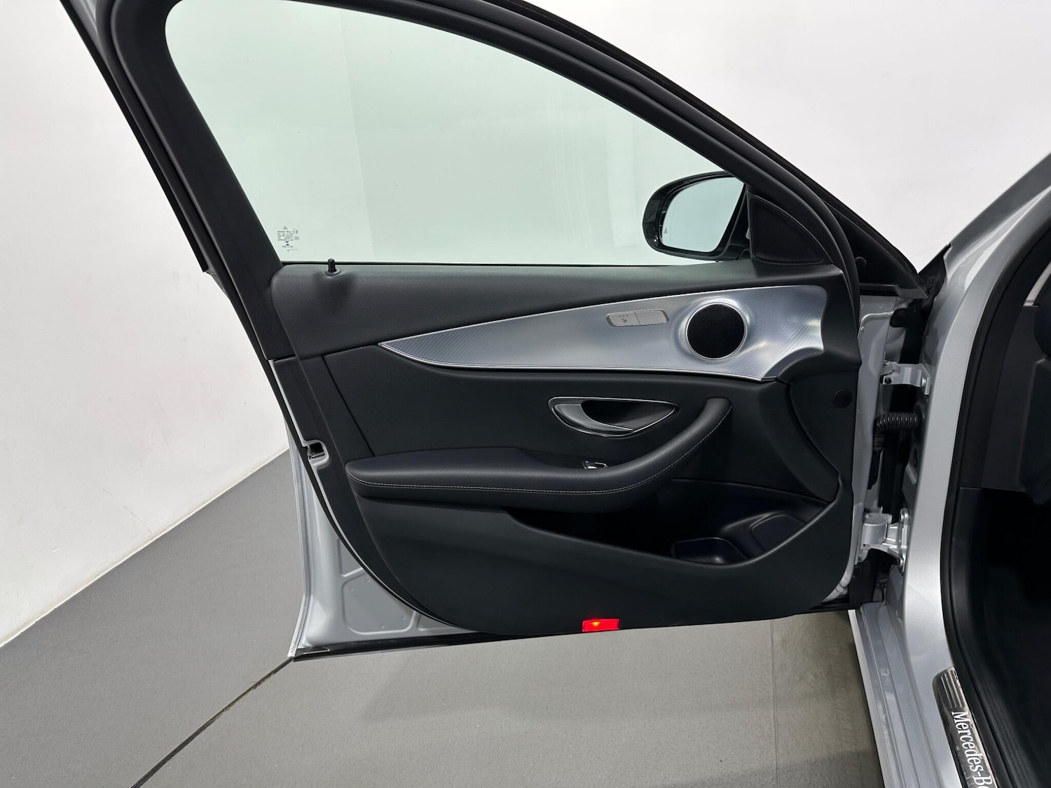 Used Mercedes-Benz E Class 2020 for sale - 76953220: Photo 36