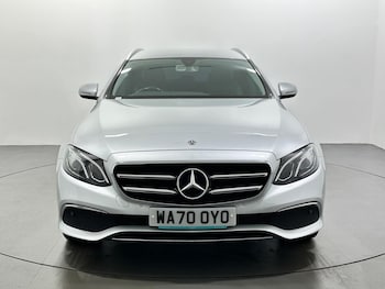 Used Mercedes-Benz E Class 2020 for sale - 76953220: Photo