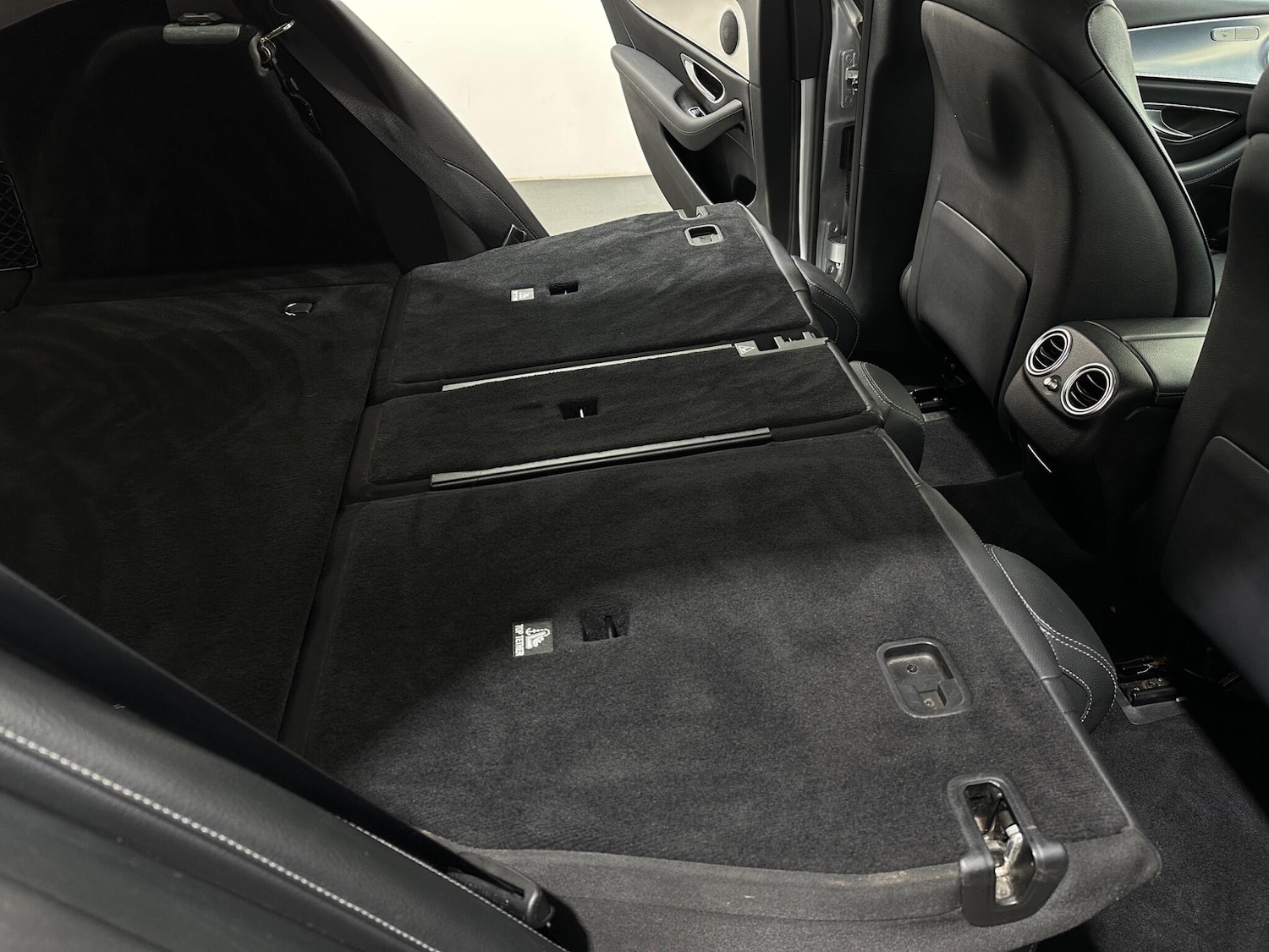 Used Mercedes-Benz E Class 2020 for sale - 76953220: Photo 45