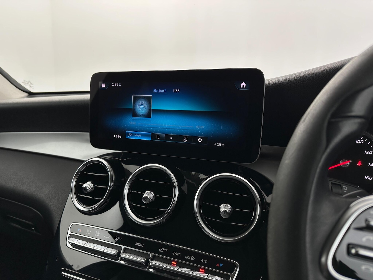 Used Mercedes-Benz GLC 2019 for sale - 76976616: Photo 26