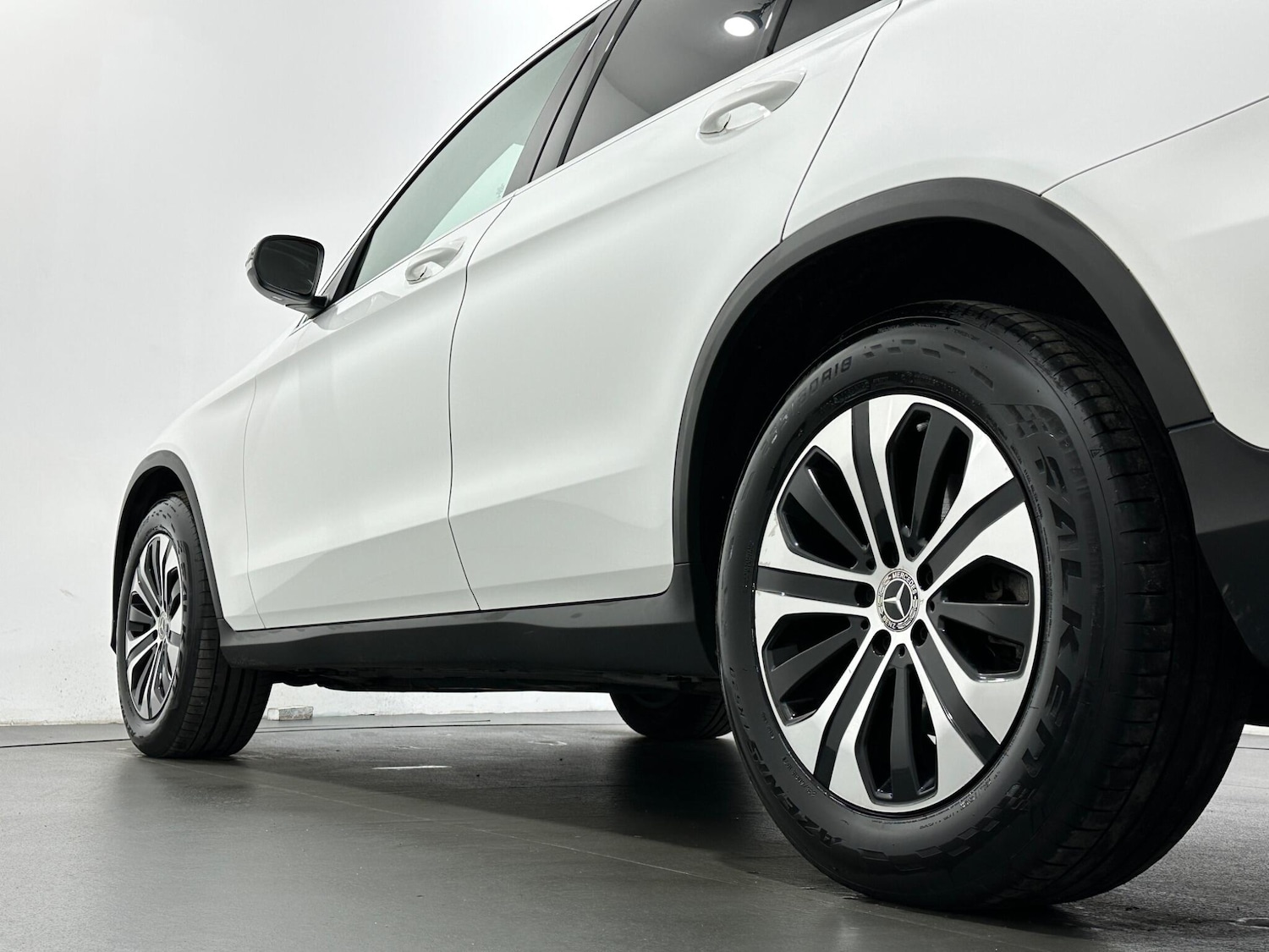 Used Mercedes-Benz GLC 2019 for sale - 76976616: Photo 49