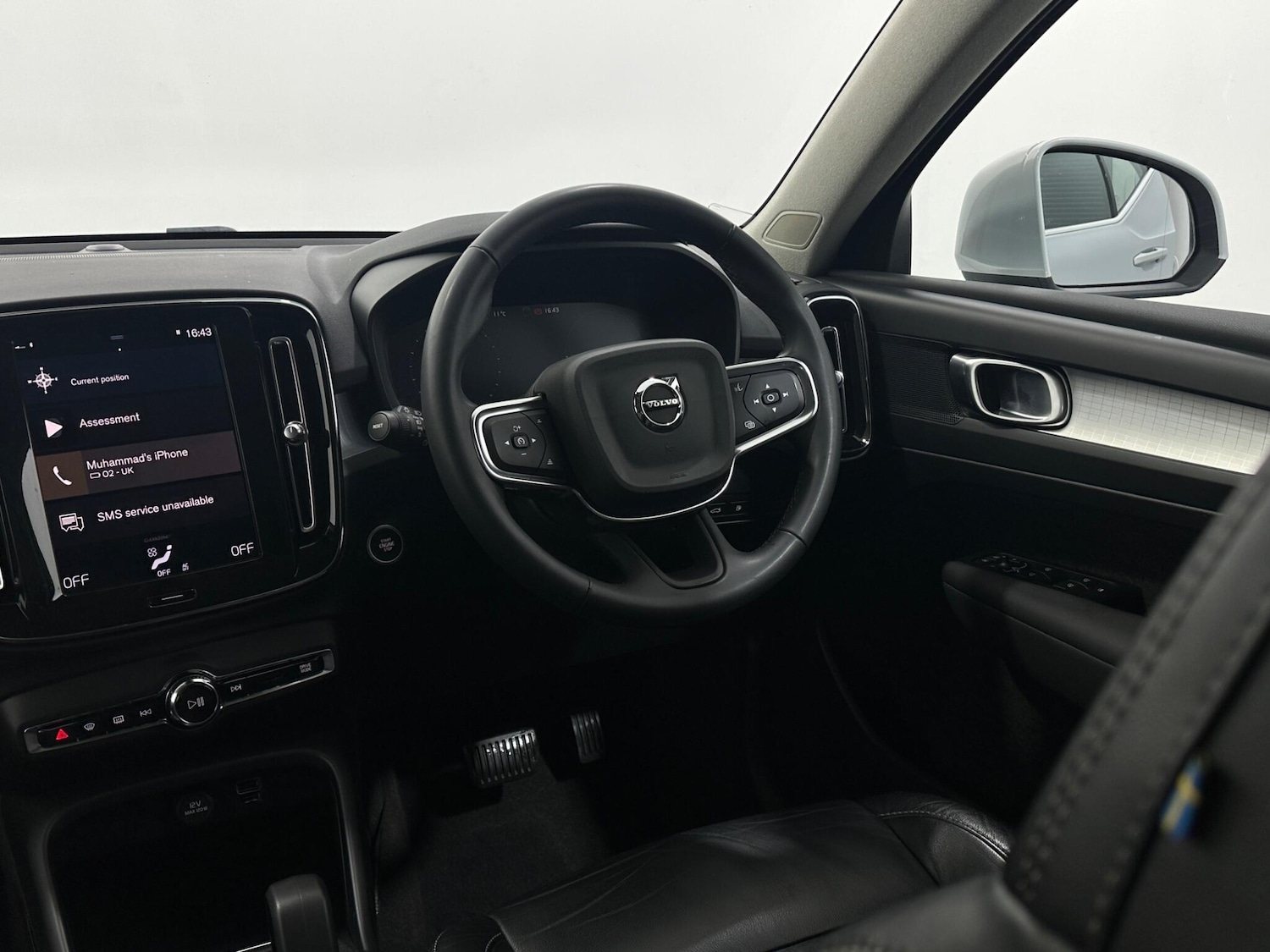 Used Volvo XC40 2021 for sale - 77229689: Photo 11