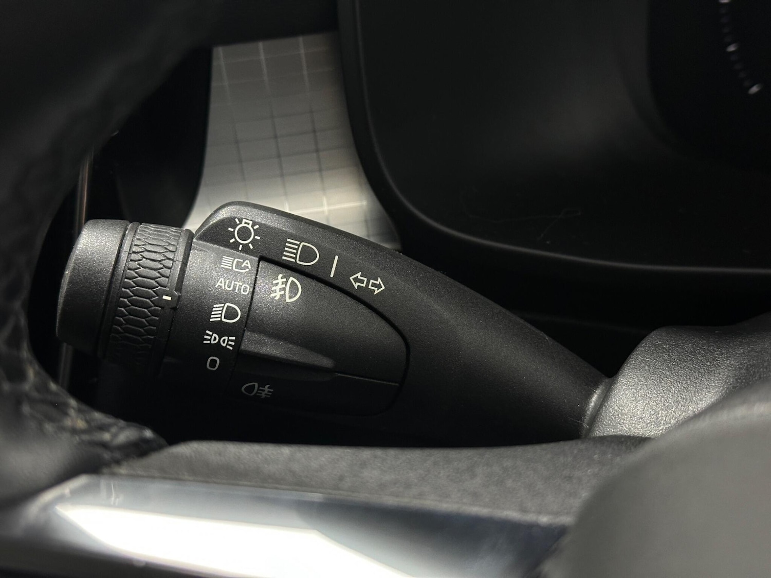 Used Volvo XC40 2021 for sale - 77229689: Photo 12