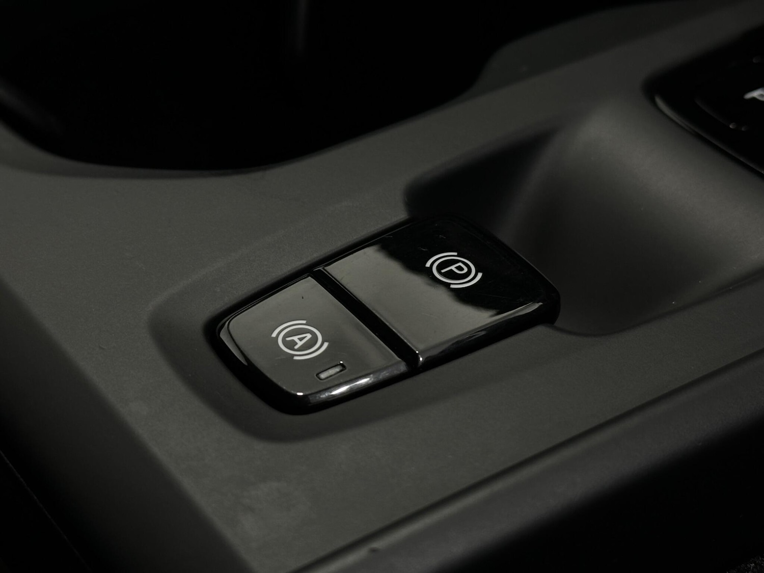 Used Volvo XC40 2021 for sale - 77229689: Photo 19