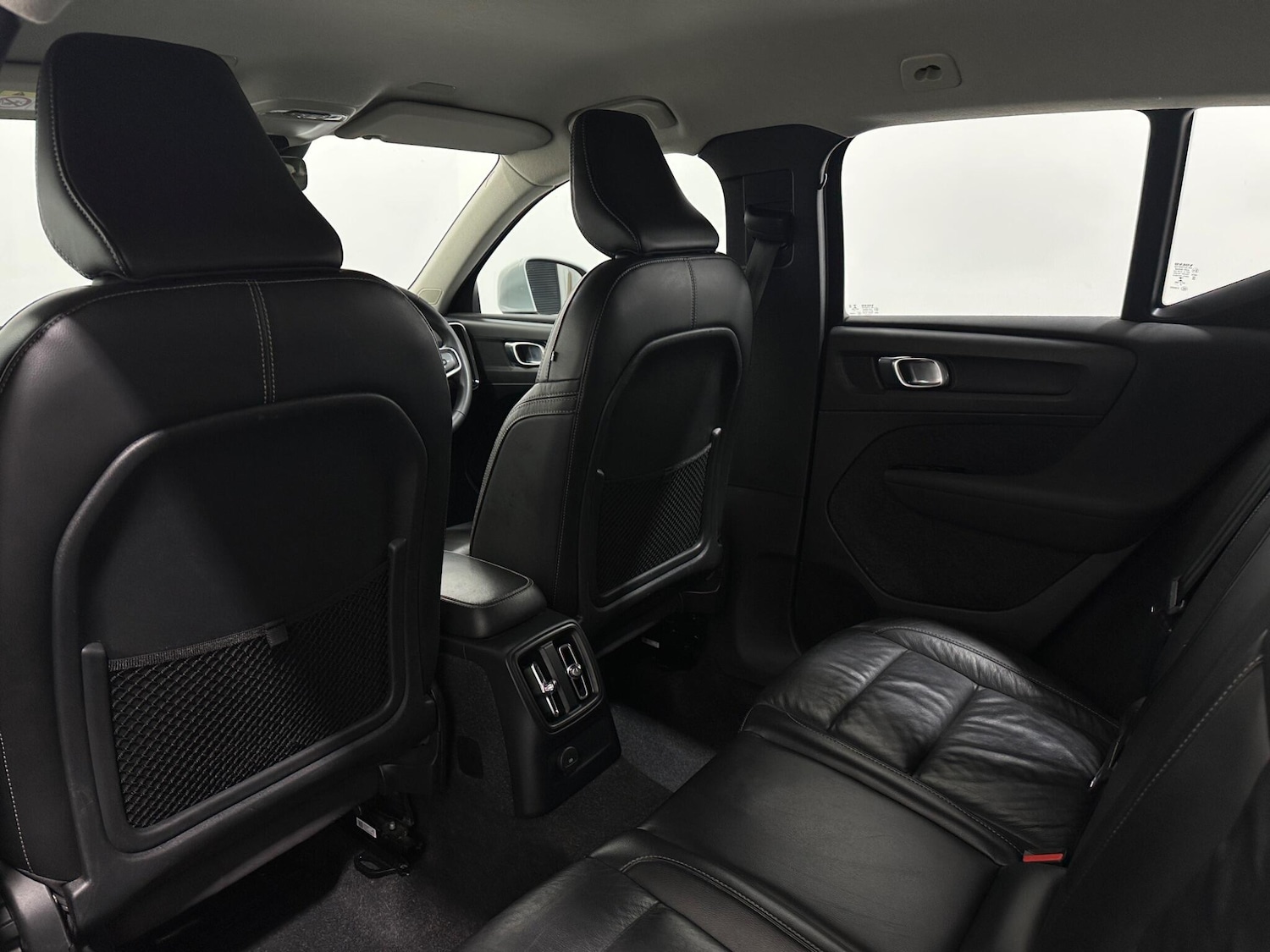 Used Volvo XC40 2021 for sale - 77229689: Photo 36