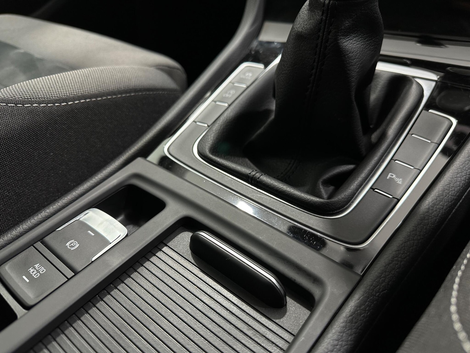 Used Volkswagen Golf 2018 for sale - 76878632: Photo 20