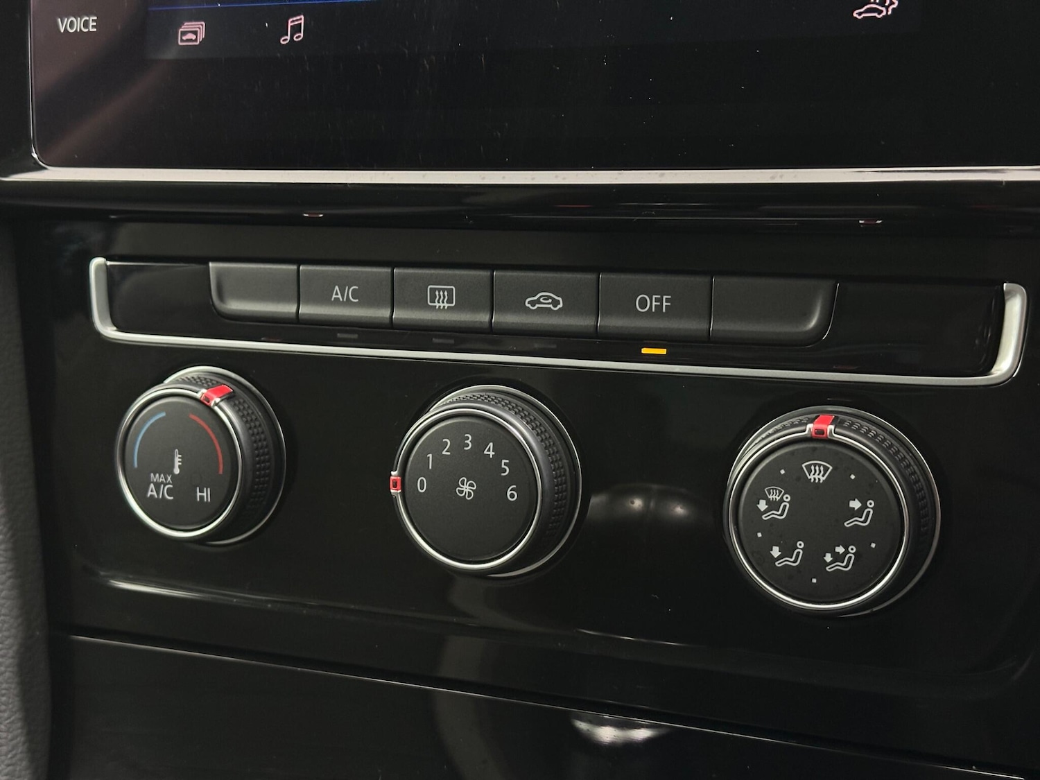 Used Volkswagen Golf 2018 for sale - 76878632: Photo 21