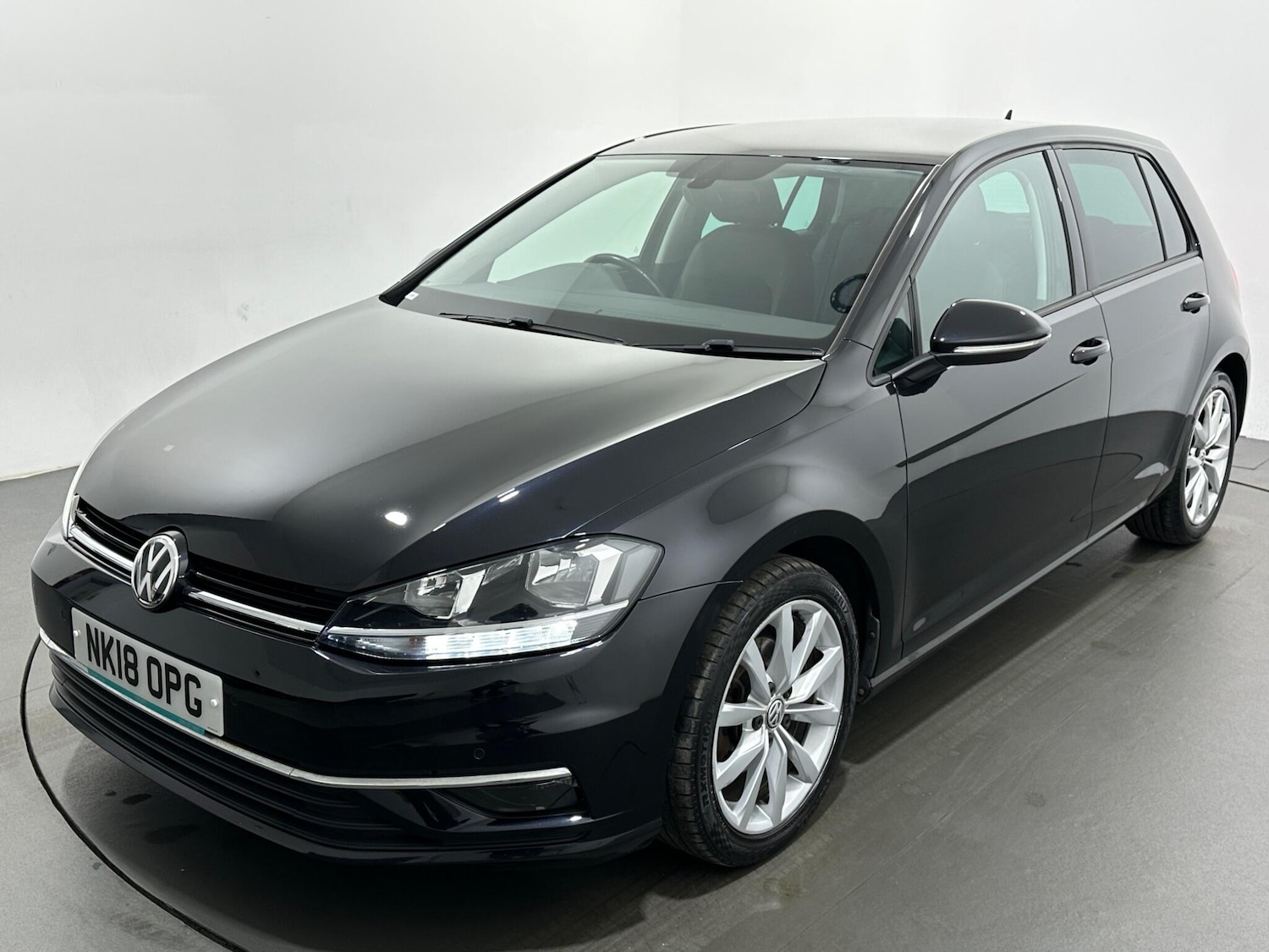 Used Volkswagen Golf 2018 for sale - 76878632: Photo 52