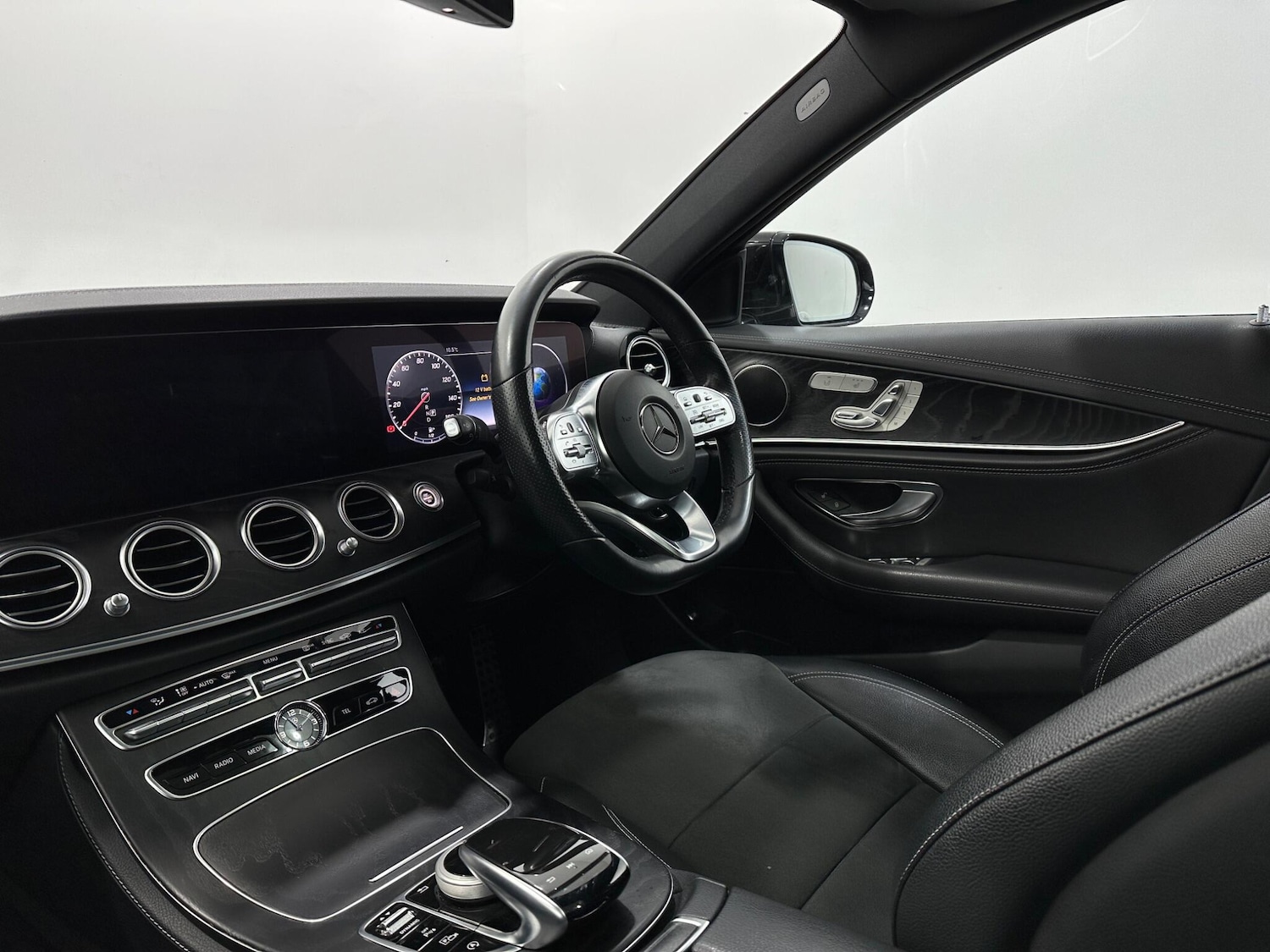 Used Mercedes-Benz E Class 2019 for sale - 77400768: Photo 33