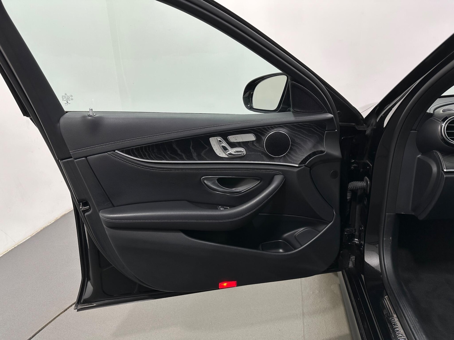 Used Mercedes-Benz E Class 2019 for sale - 77400768: Photo 39