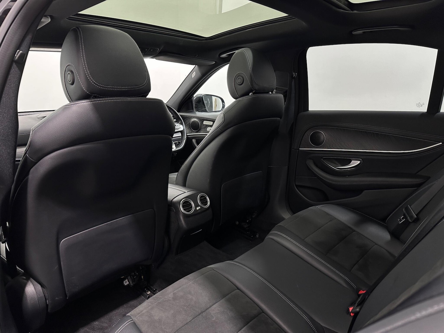 Used Mercedes-Benz E Class 2019 for sale - 77400768: Photo 40