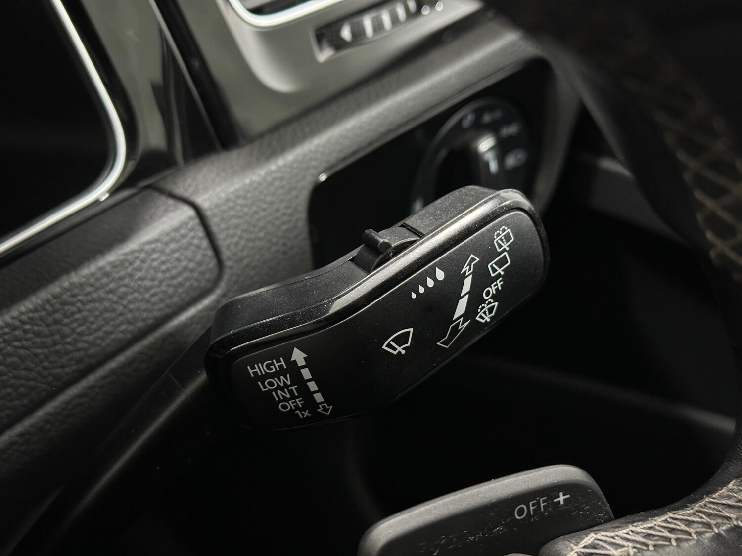 Used Volkswagen Golf 2019 for sale - 77575076: Photo 17