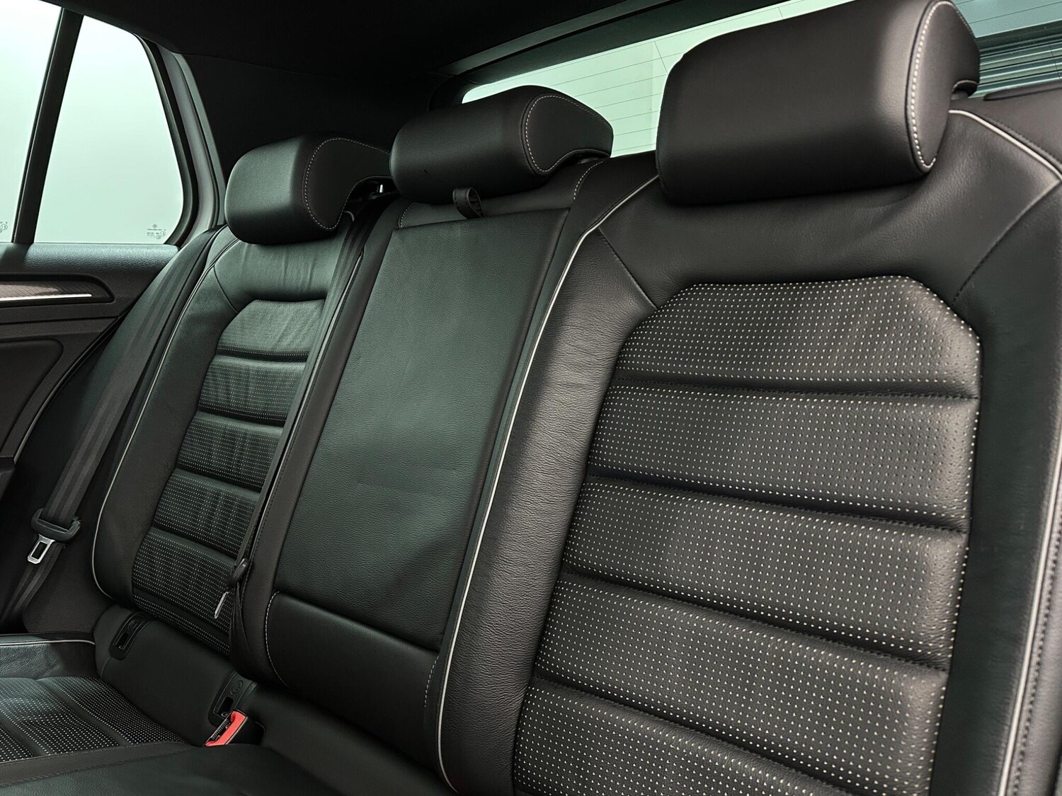 Used Volkswagen Golf 2019 for sale - 77575076: Photo 39