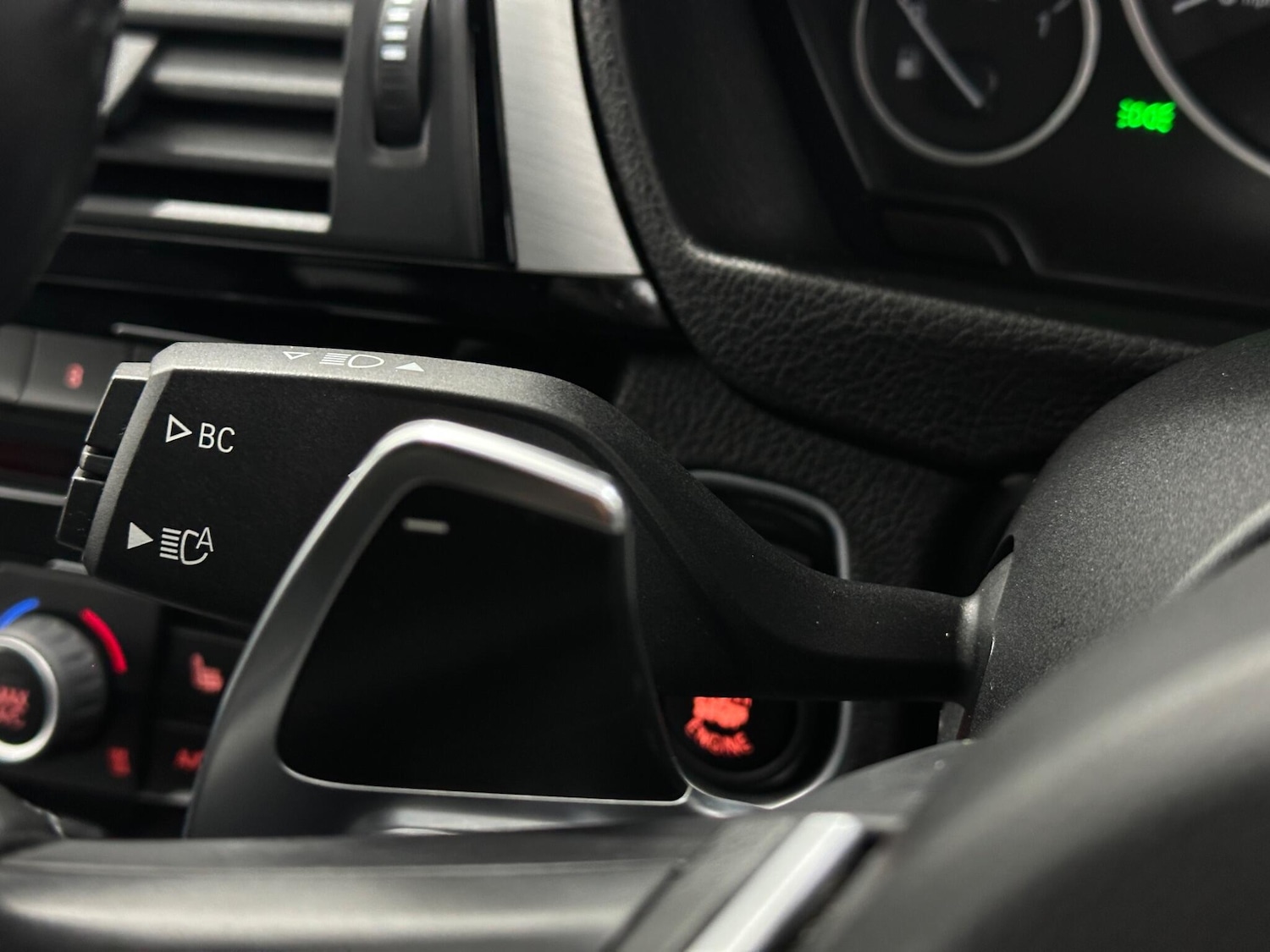 Used BMW 3 Series 2018 for sale - 76878652: Photo 12