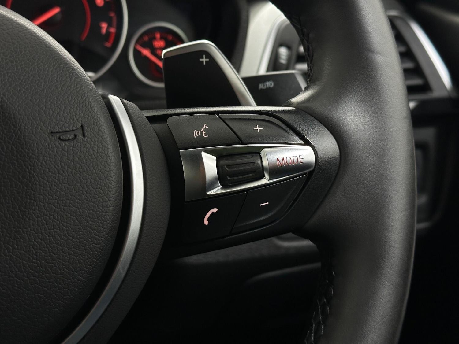 Used BMW 3 Series 2018 for sale - 76878652: Photo 14