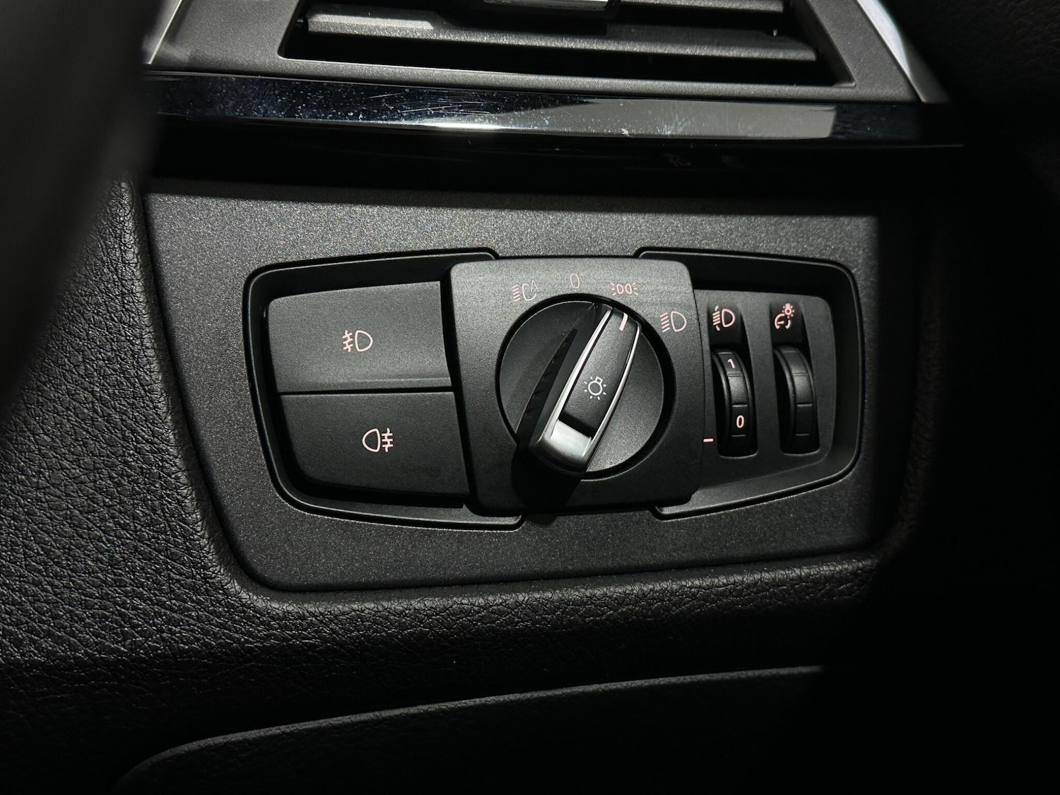 Used BMW 3 Series 2018 for sale - 76878652: Photo 17