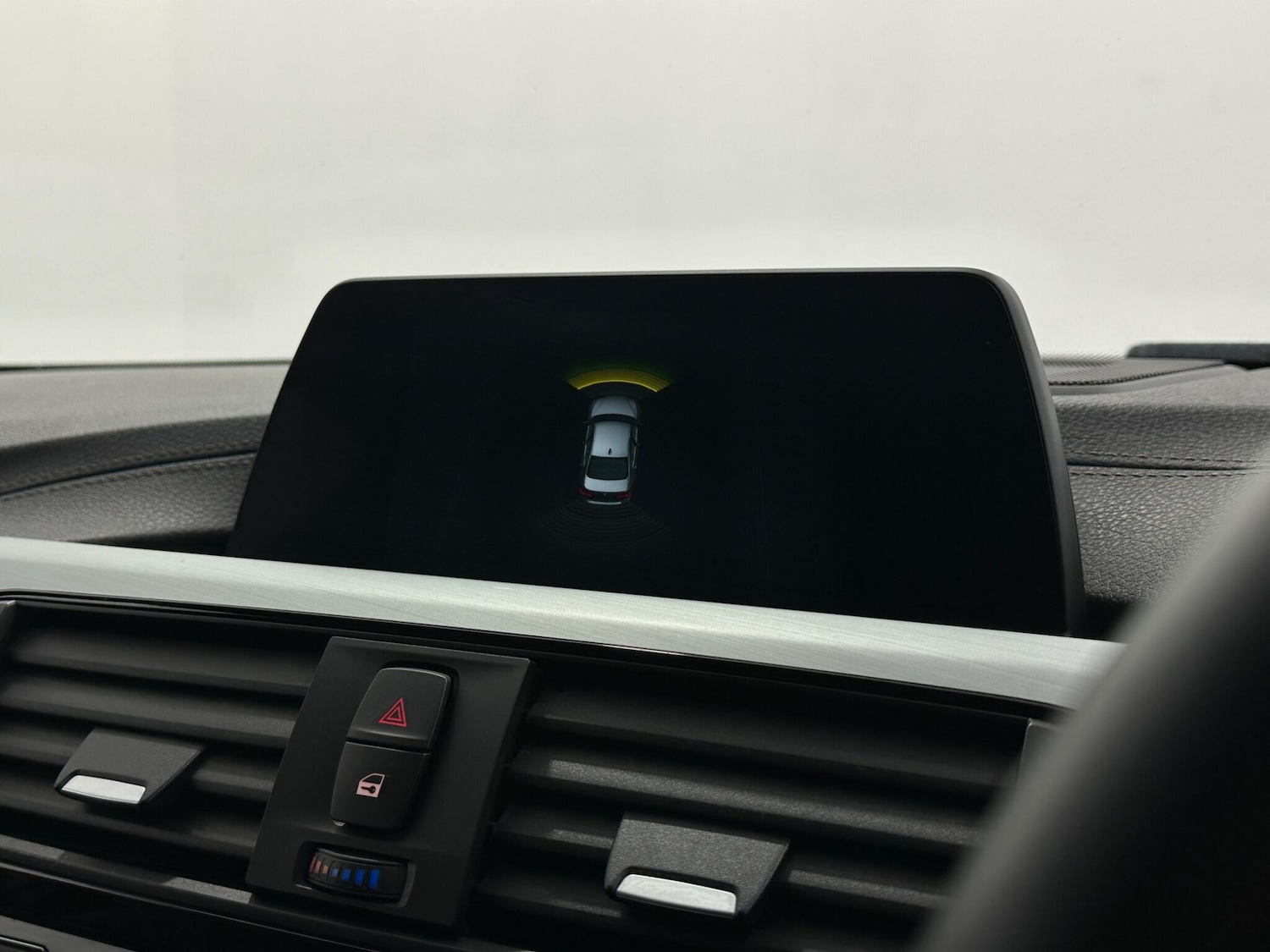 Used BMW 3 Series 2018 for sale - 76878652: Photo 23